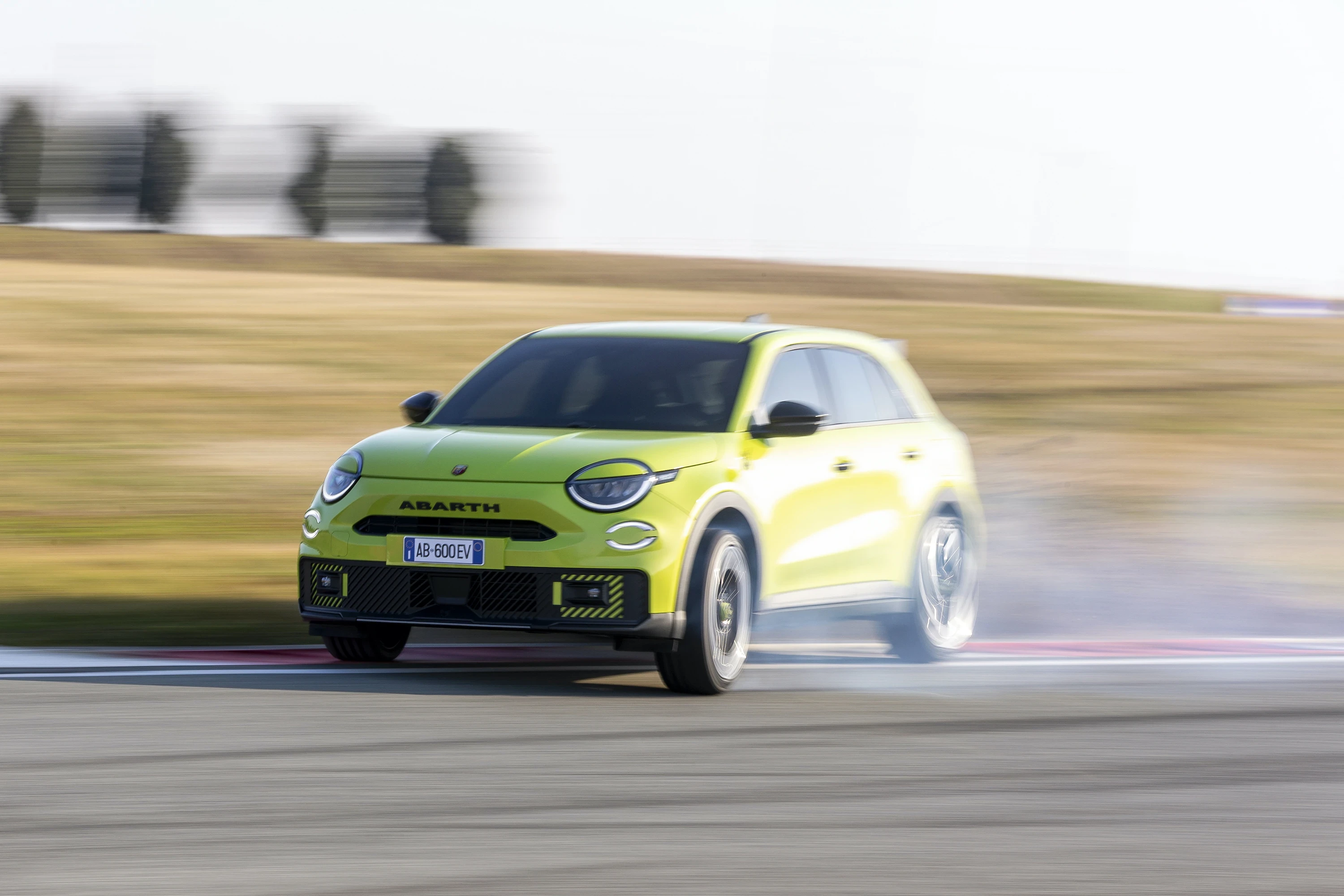 Abarth 600e Turismo exterior view