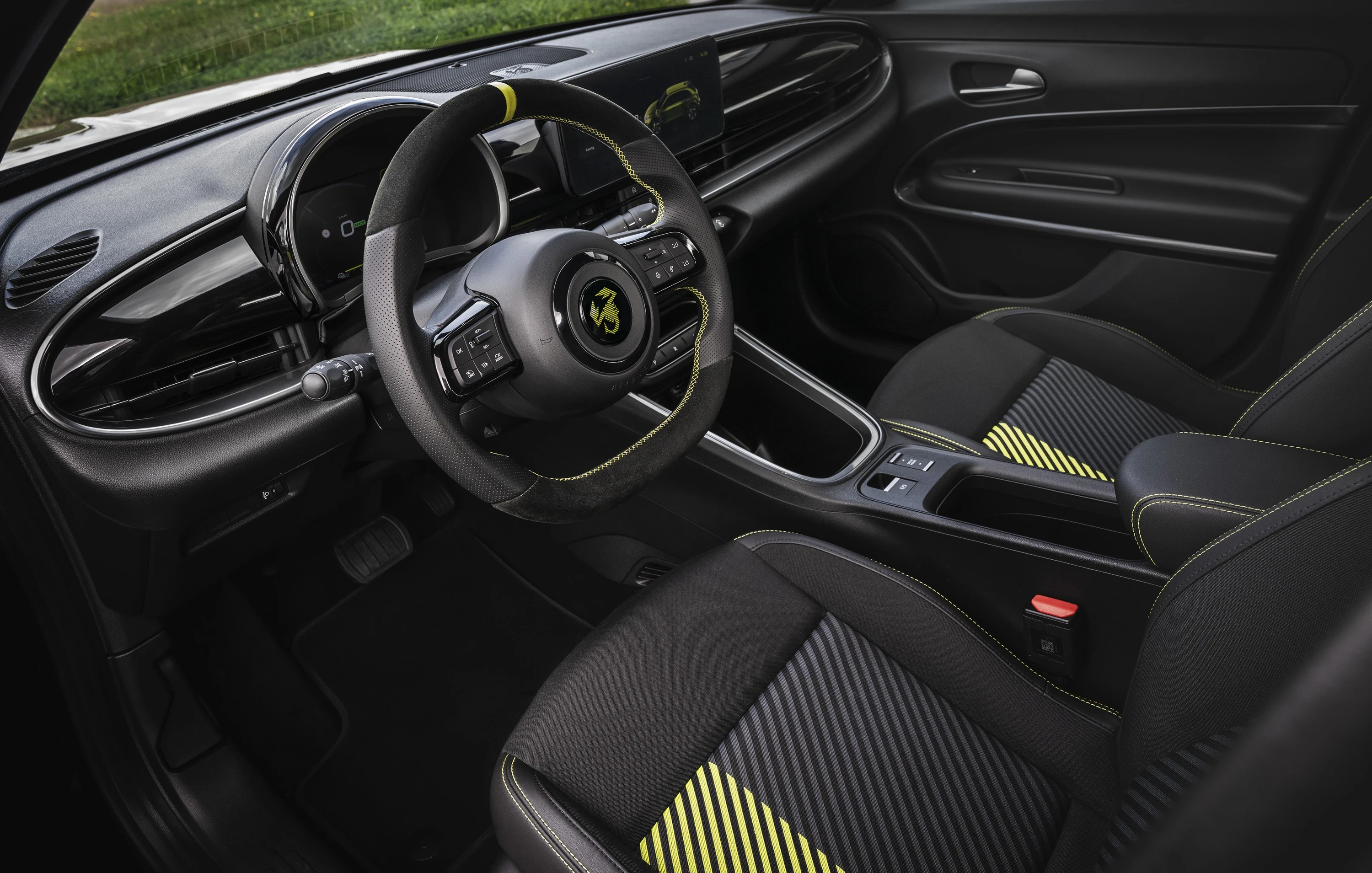 Abarth 600e Turismo interior view