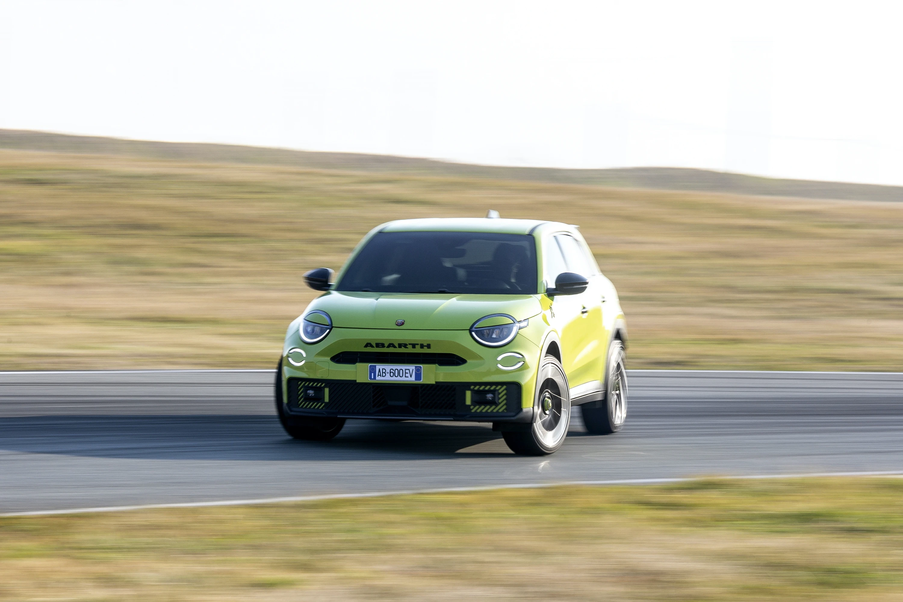 Abarth 600e Turismo exterior view