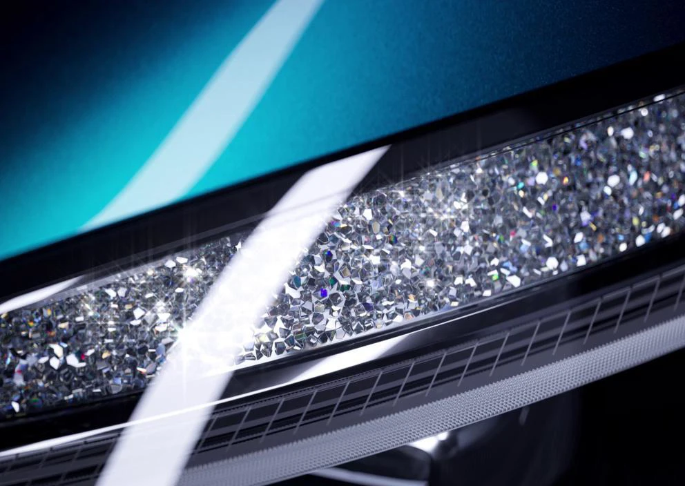 AITO M6 RWD headlights view