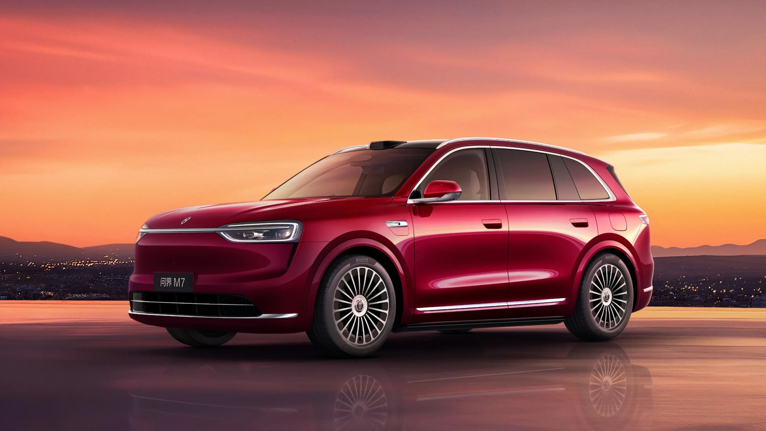 AITO M7 AWD exterior view