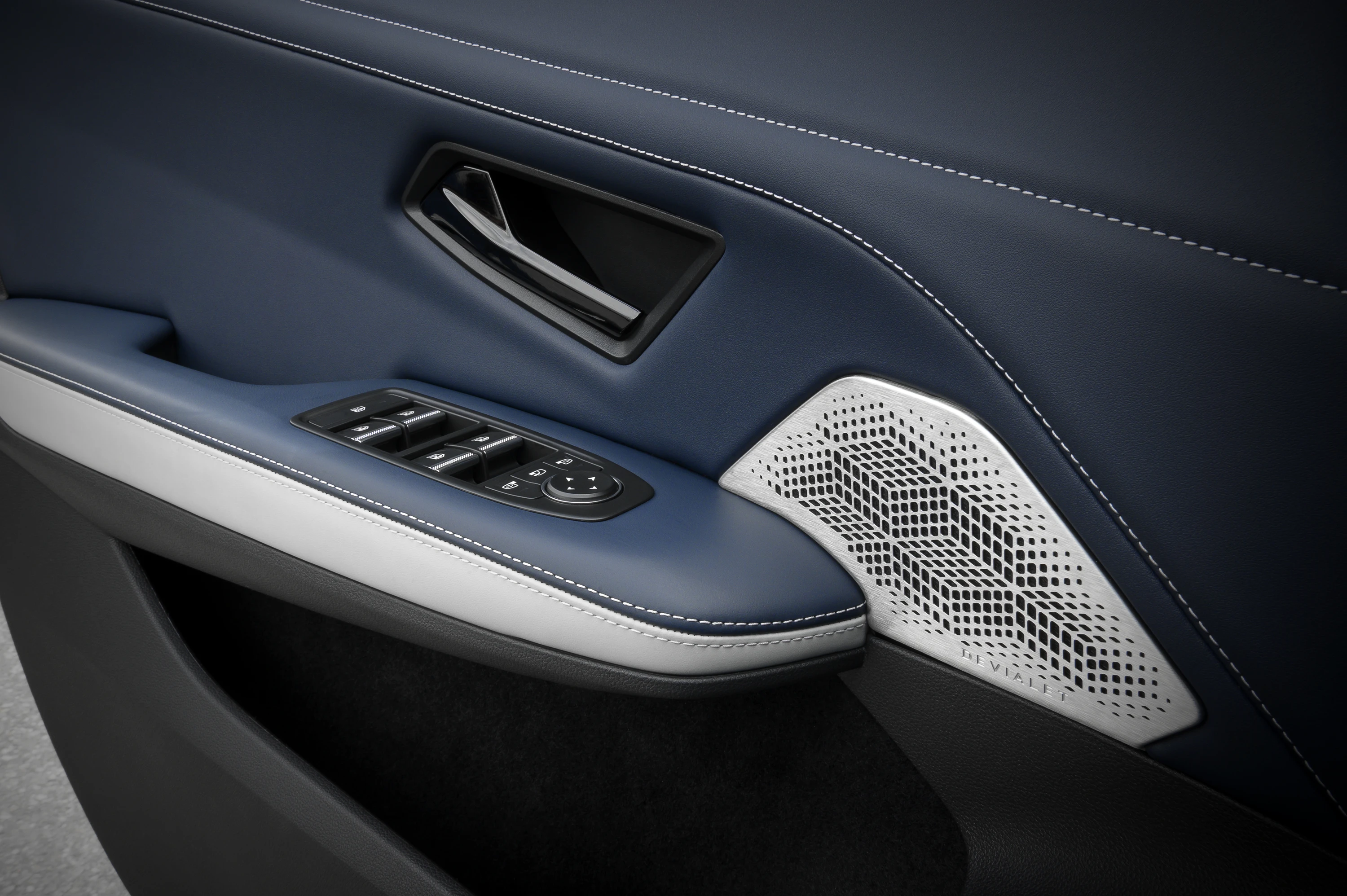 Alpine A390 GT details view