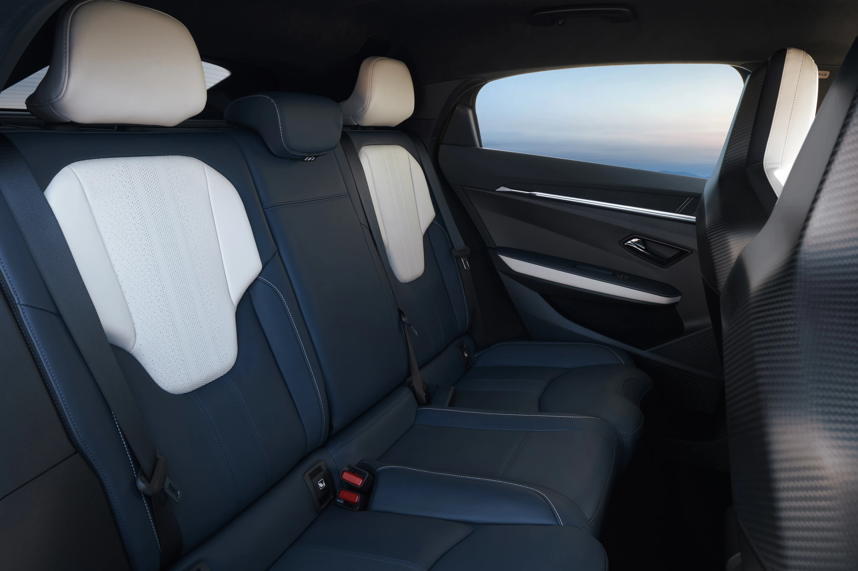 Alpine A390 GT secondrowseats view