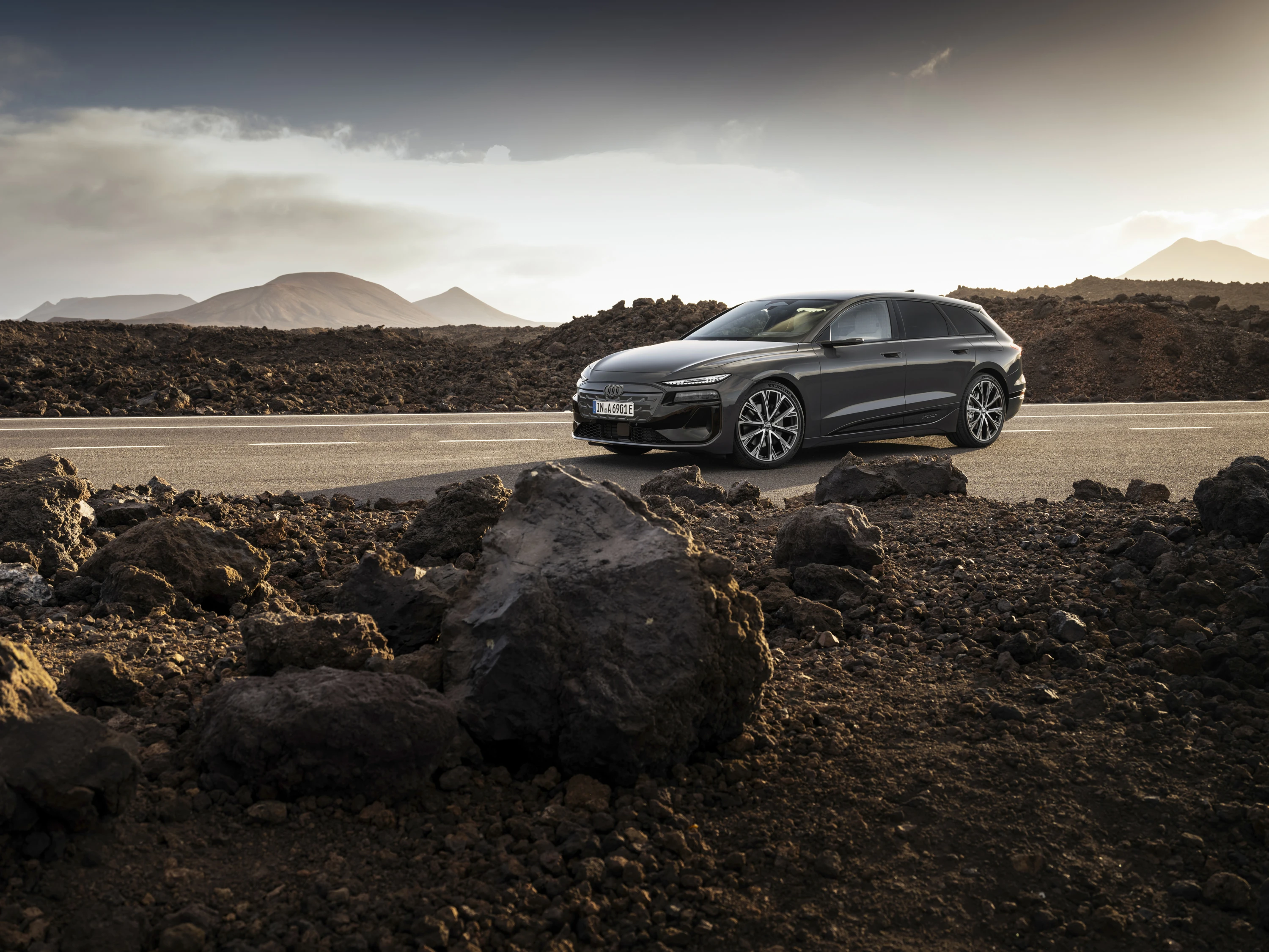 Audi A6 Avant e-tron performance exterior view