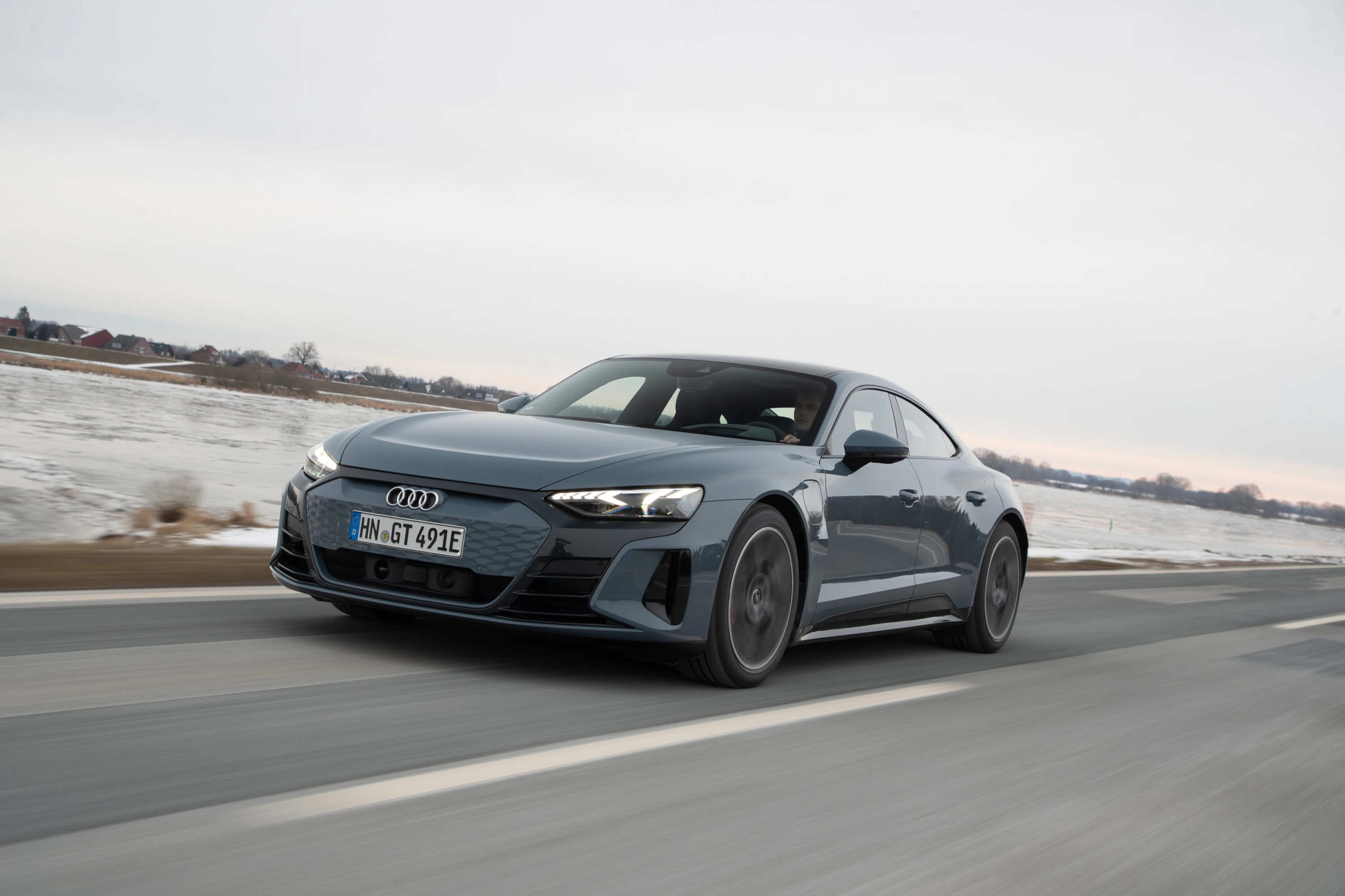 Audi e-tron GT (GEN1) headlights view
