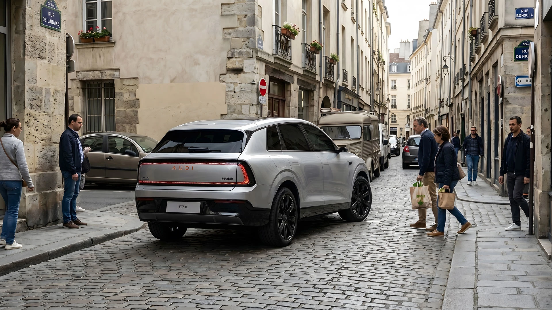 Audi e7x Pioneer Long-Range exterior view
