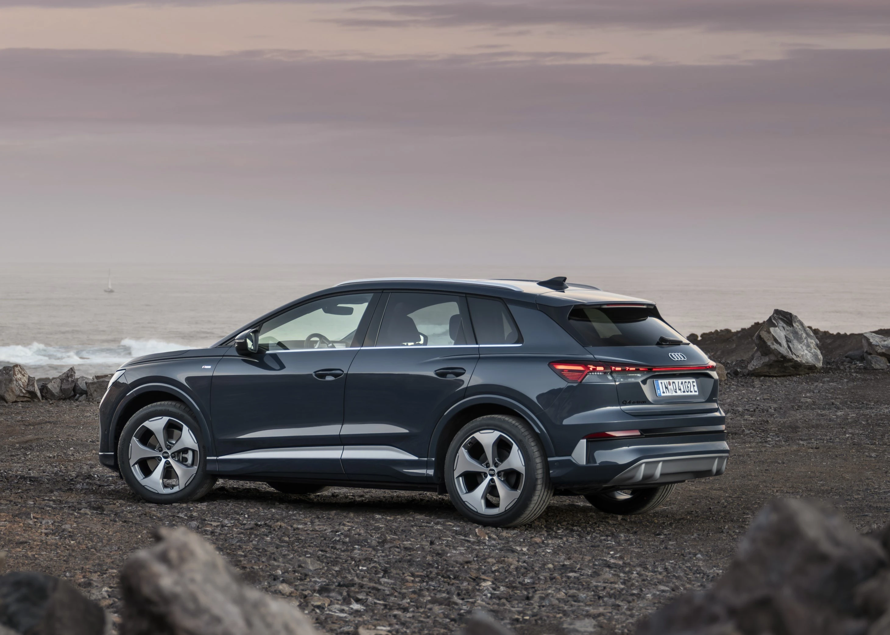 Audi Q4 e-tron quattro exterior view