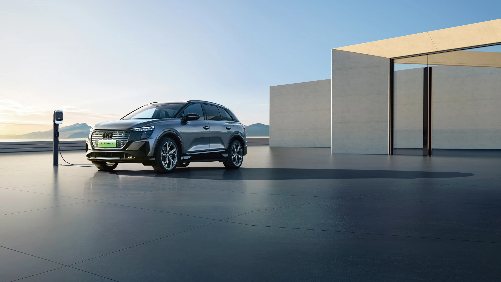 Audi Q5 e-tron 40 exterior view