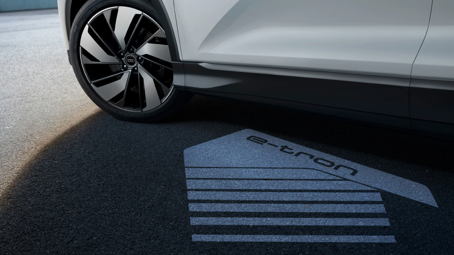 Audi Q5 e-tron 50 quattro details view