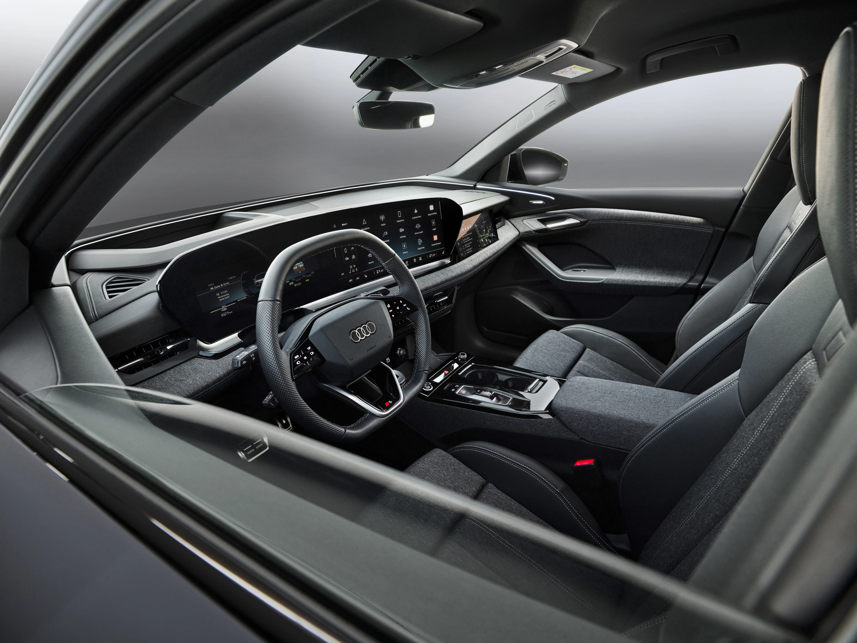 Audi Q6 Sportback e-tron screens view