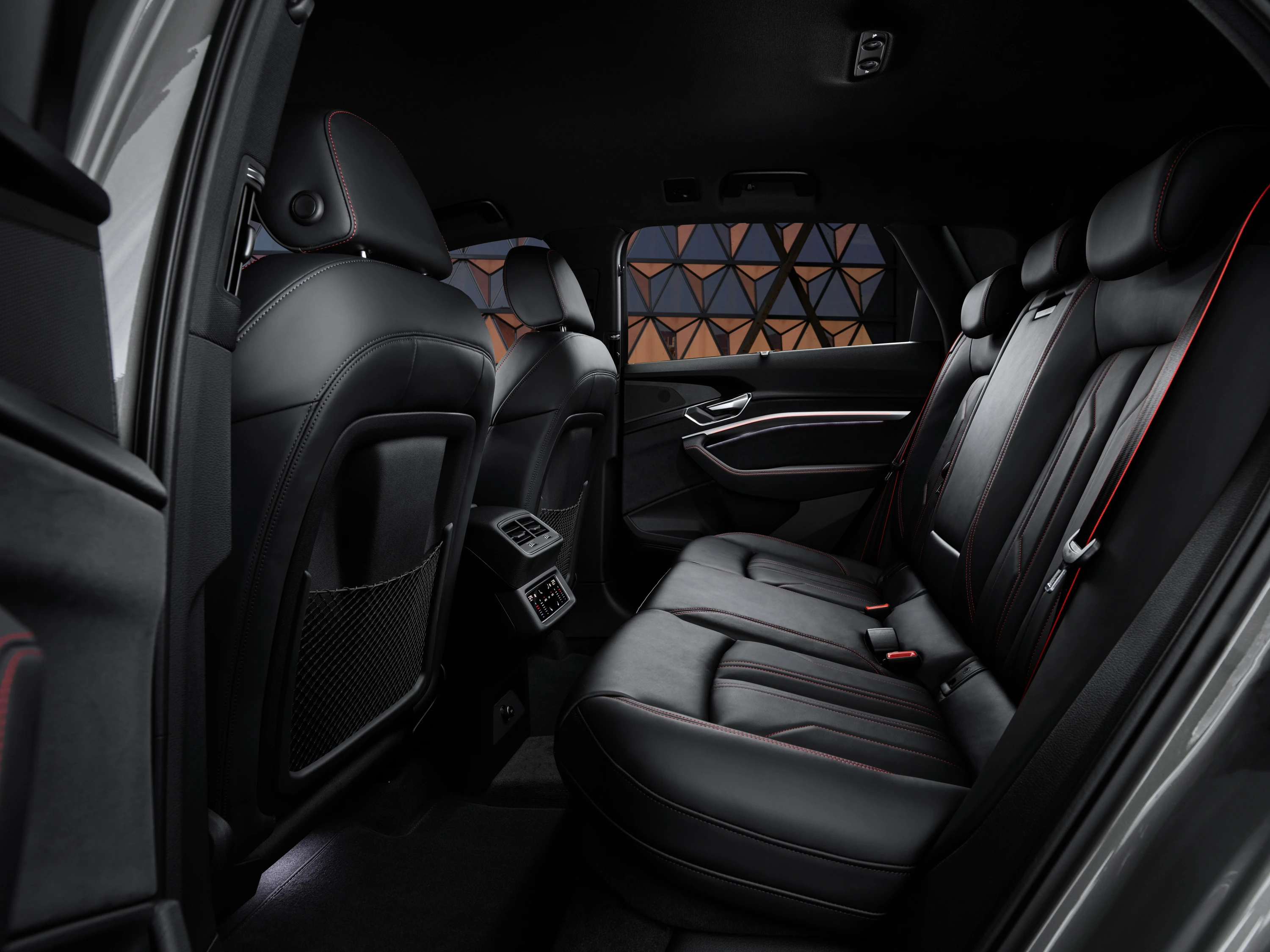 Audi Q8 55 e-tron secondrowseats view