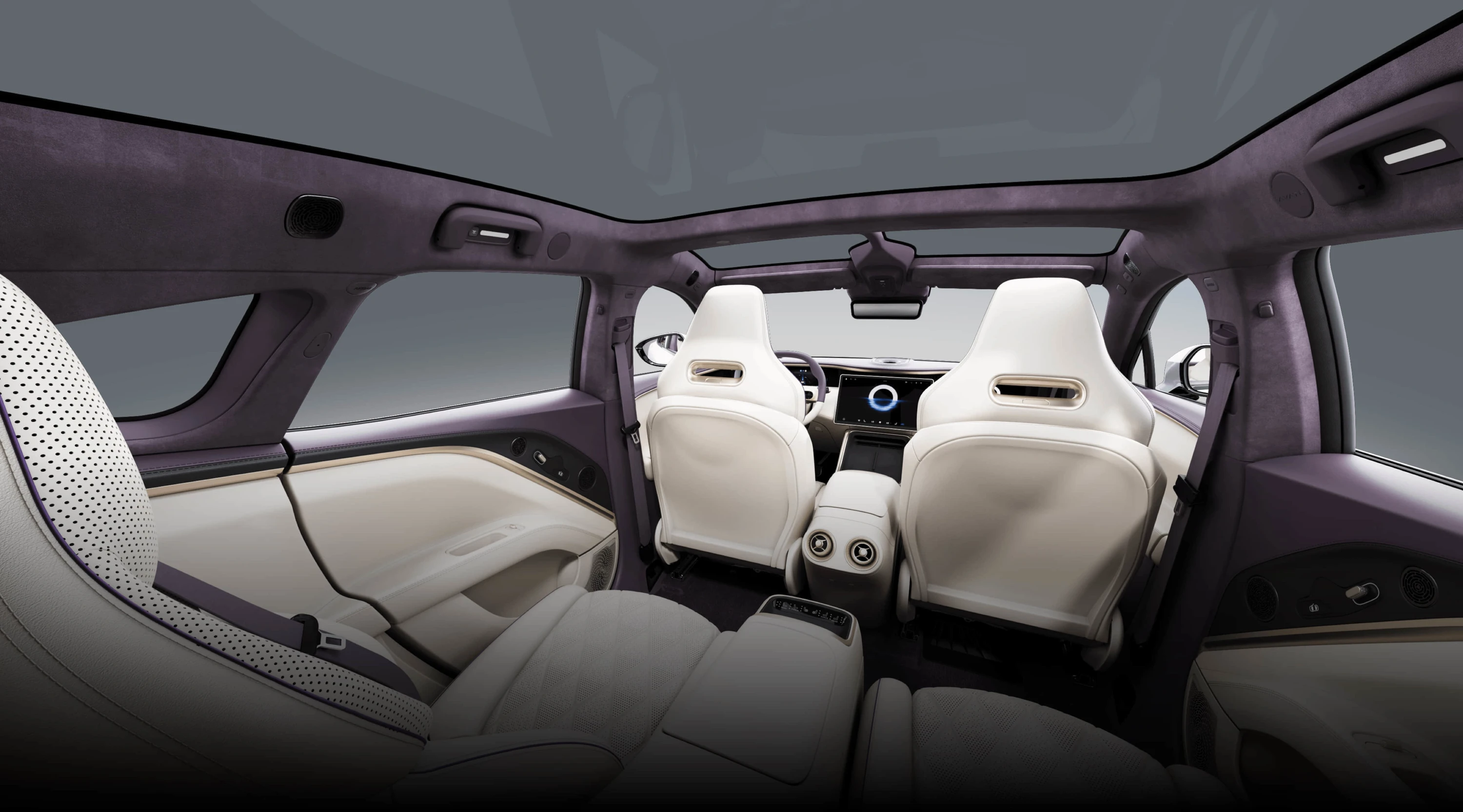 AVATR 11 AWD EV interior view