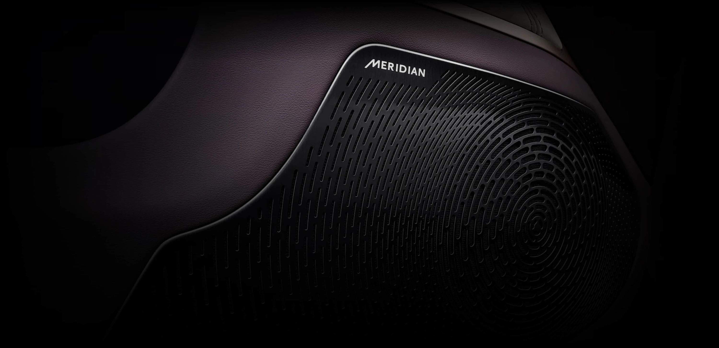 AVATR 11 AWD EV speakers view