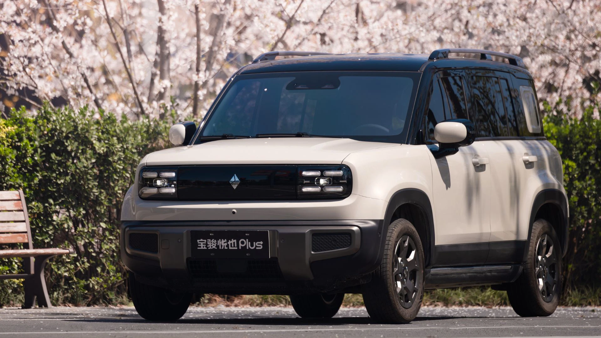 Baojun Yep Plus 42 kWh exterior view