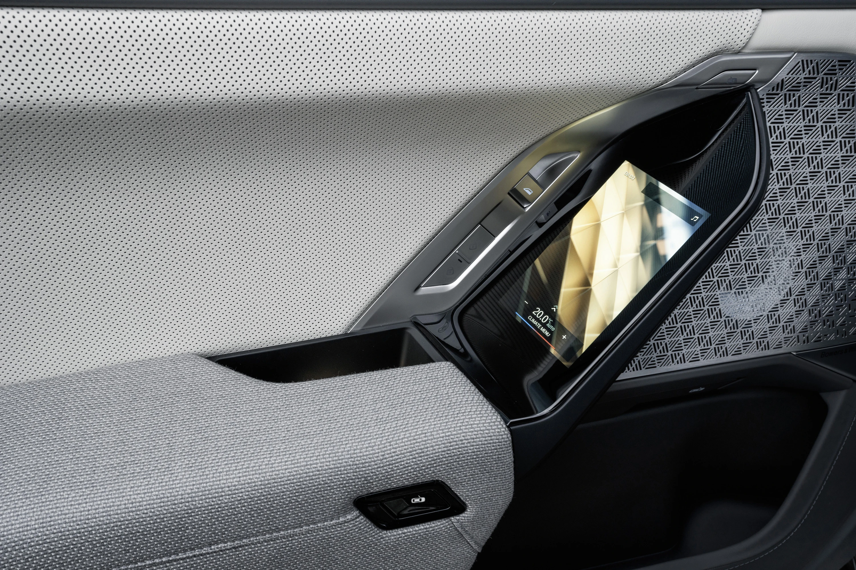 BMW i7 eDrive50 interior view