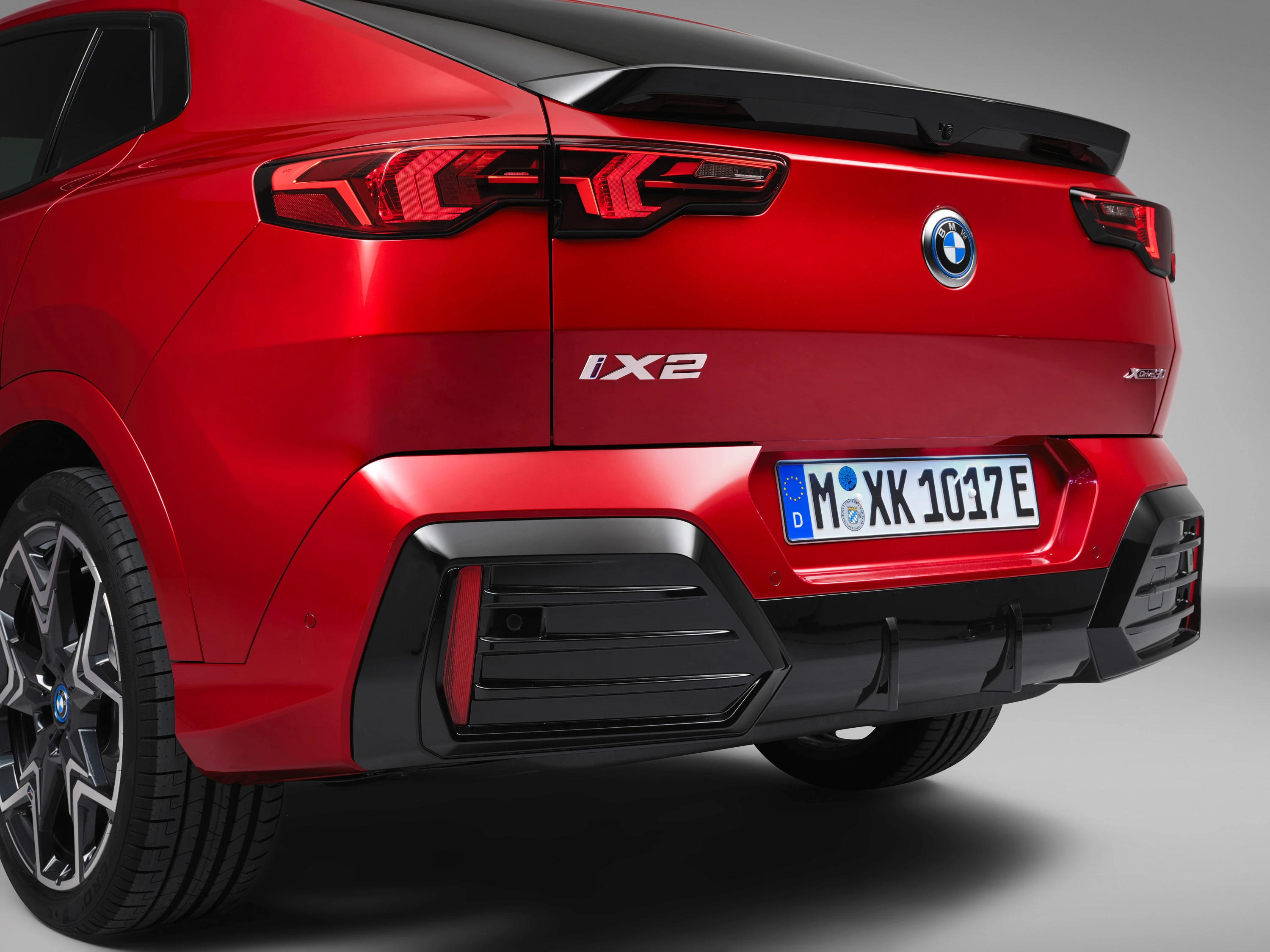 BMW iX2 eDrive20 rearlights view