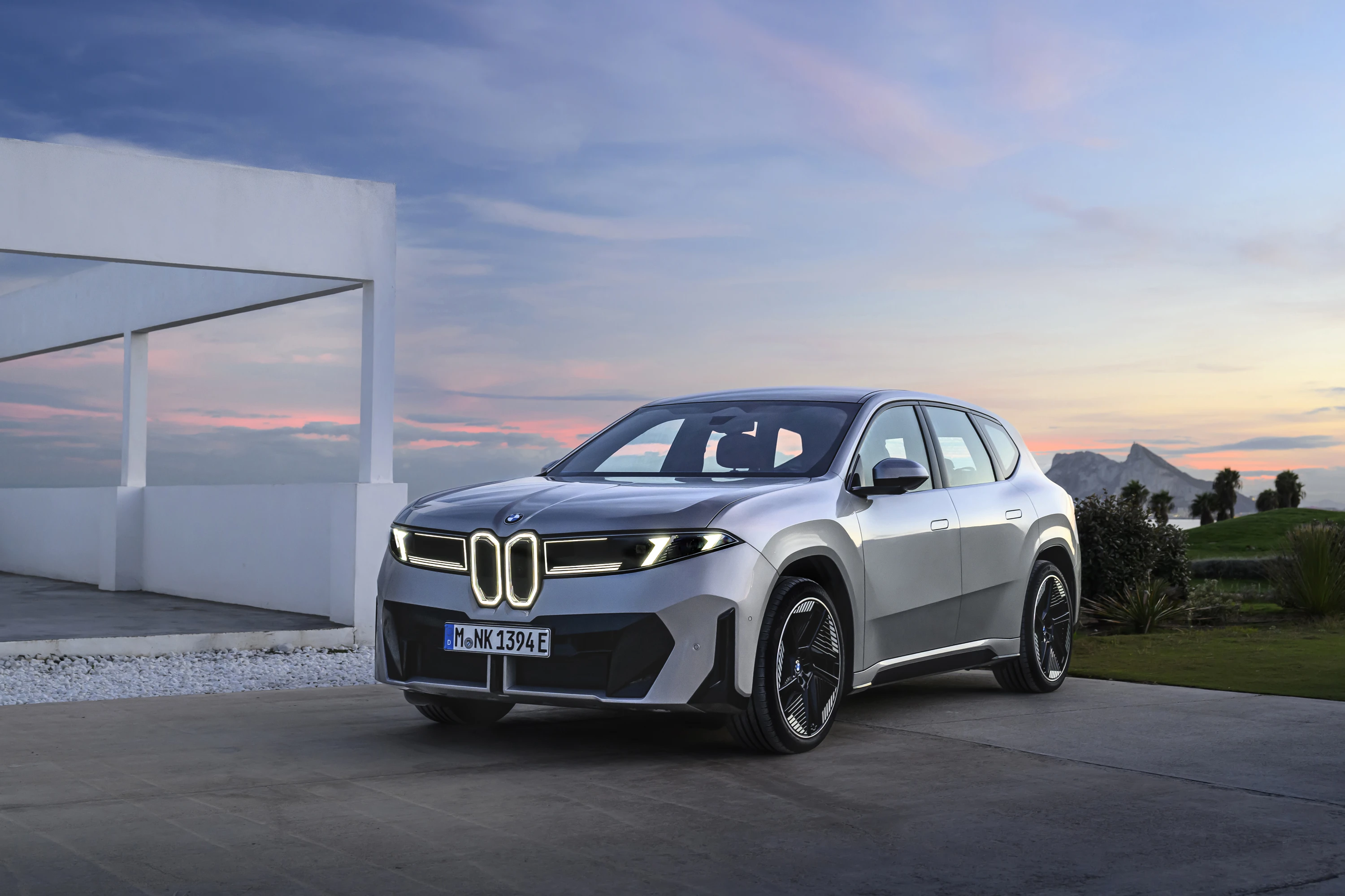 BMW iX3 40 exterior view
