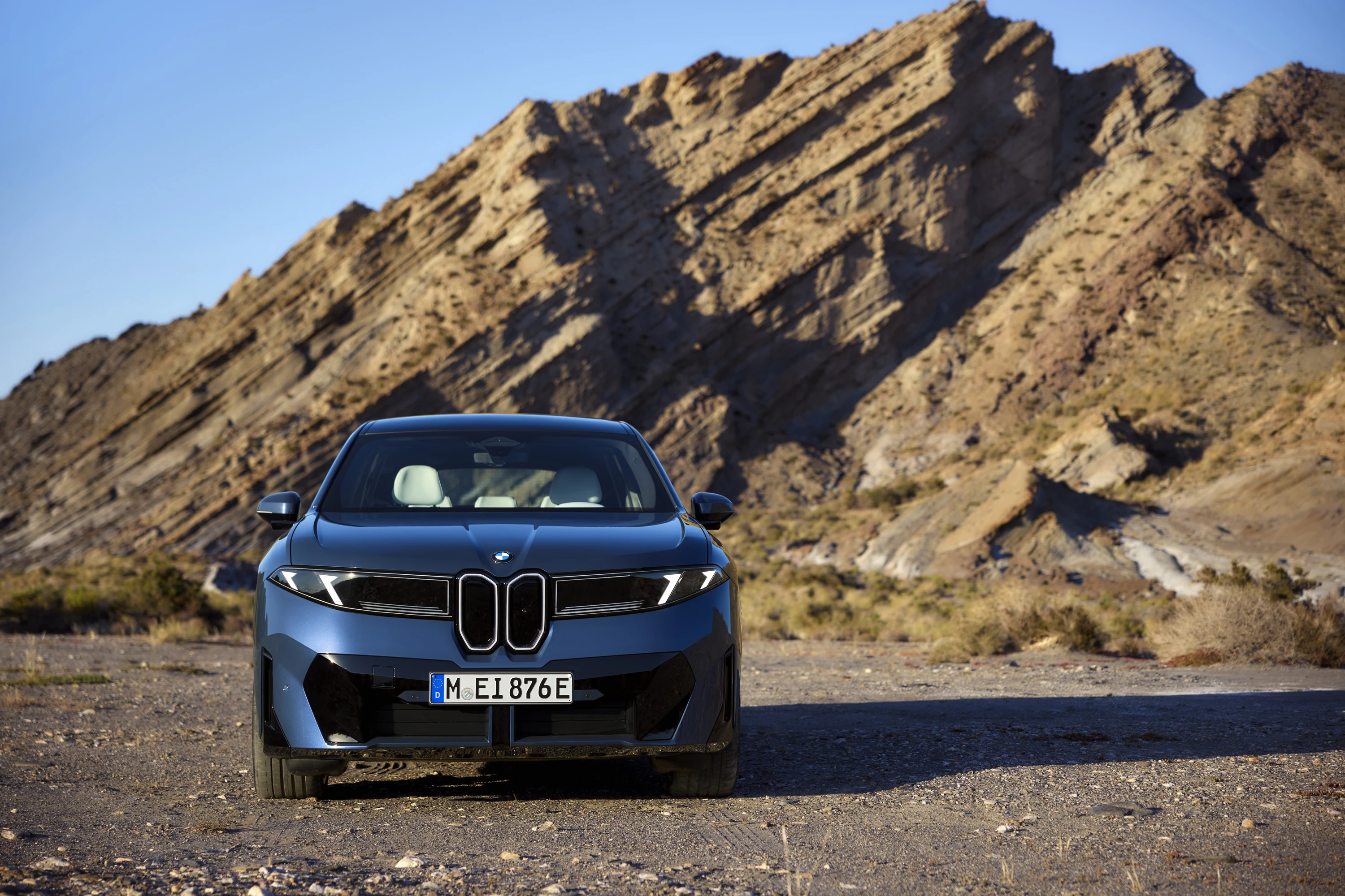 BMW iX3 40 exterior view