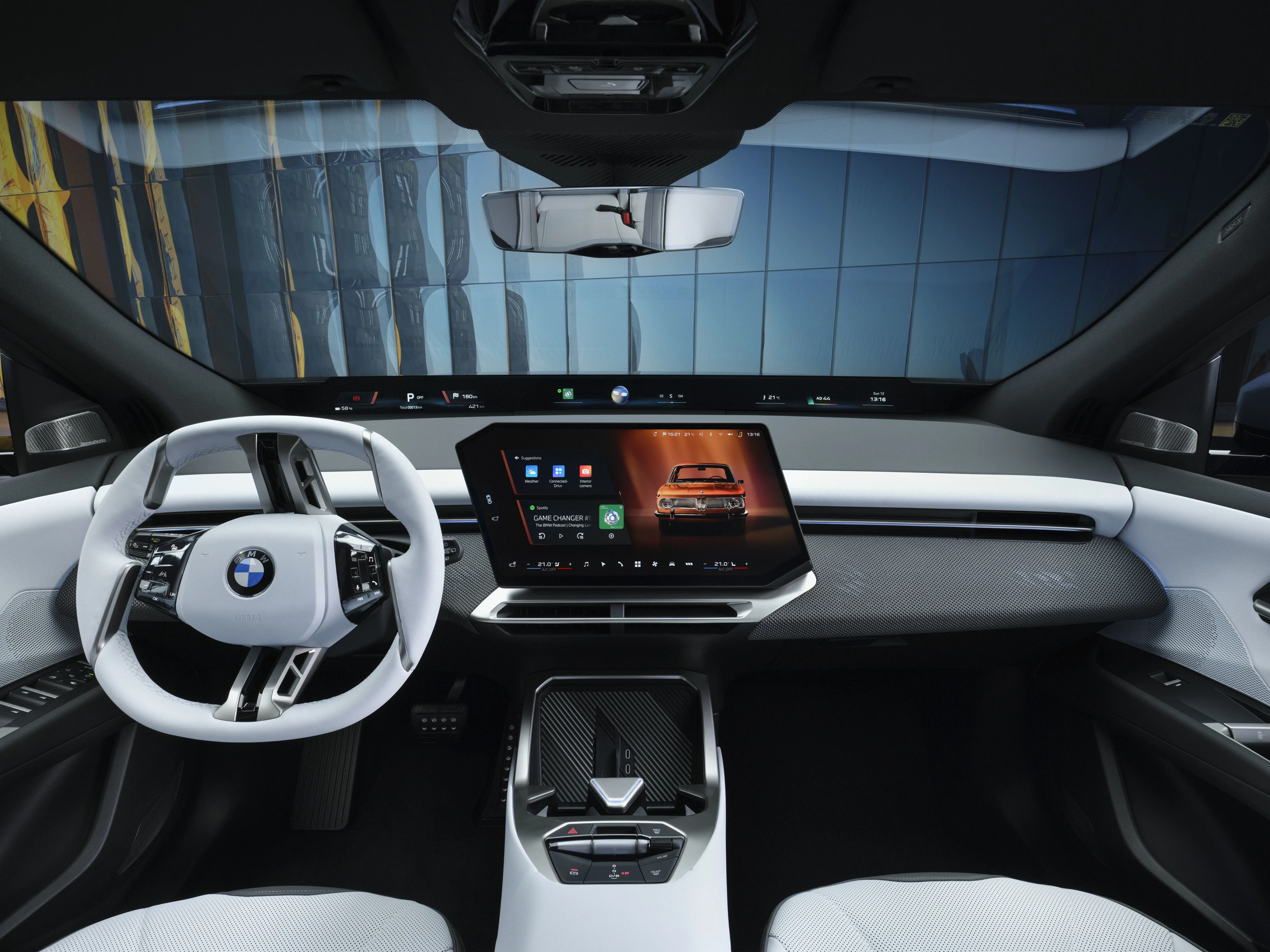 BMW iX3 40 screens view