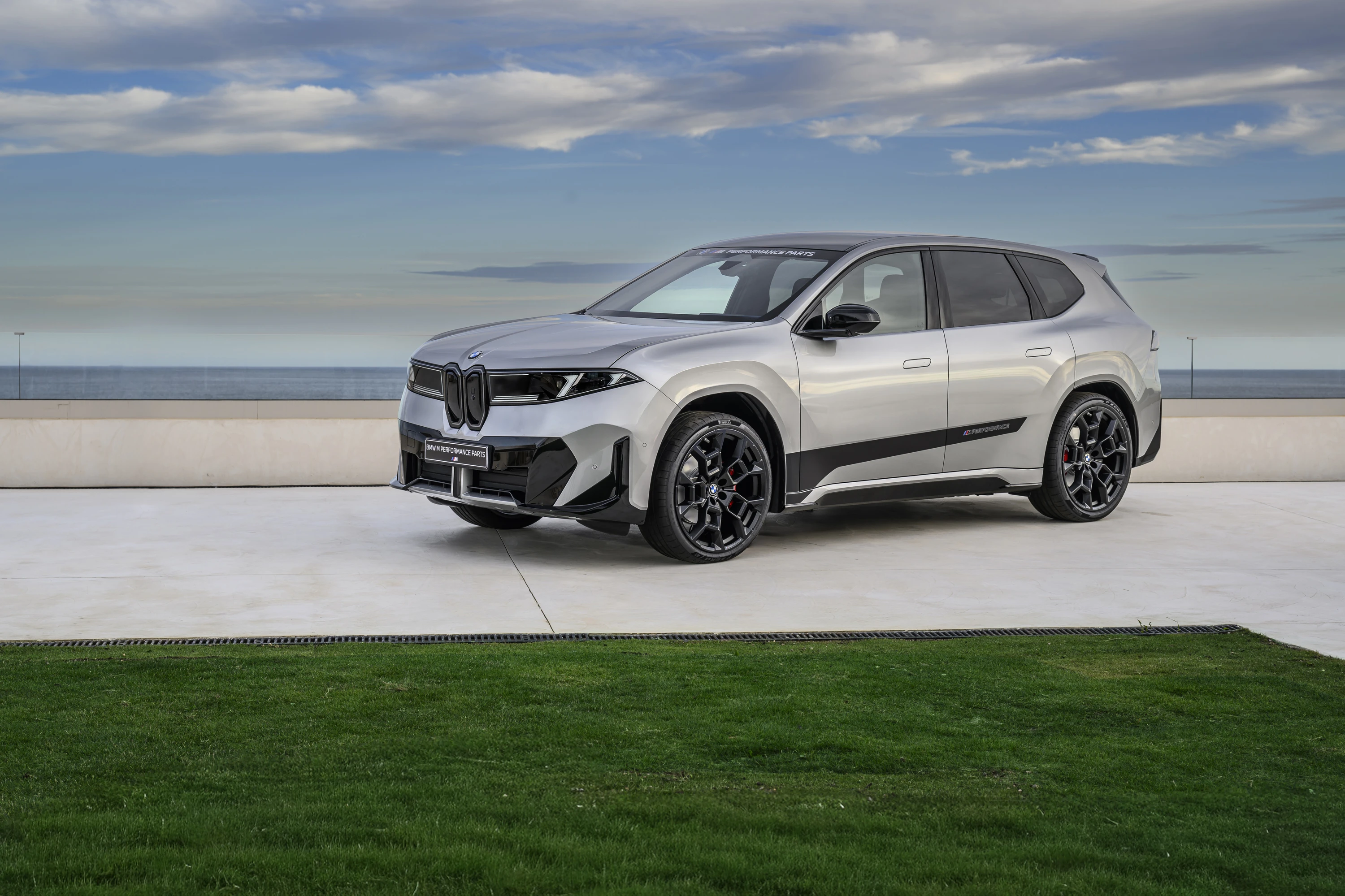 BMW iX3 40 exterior view
