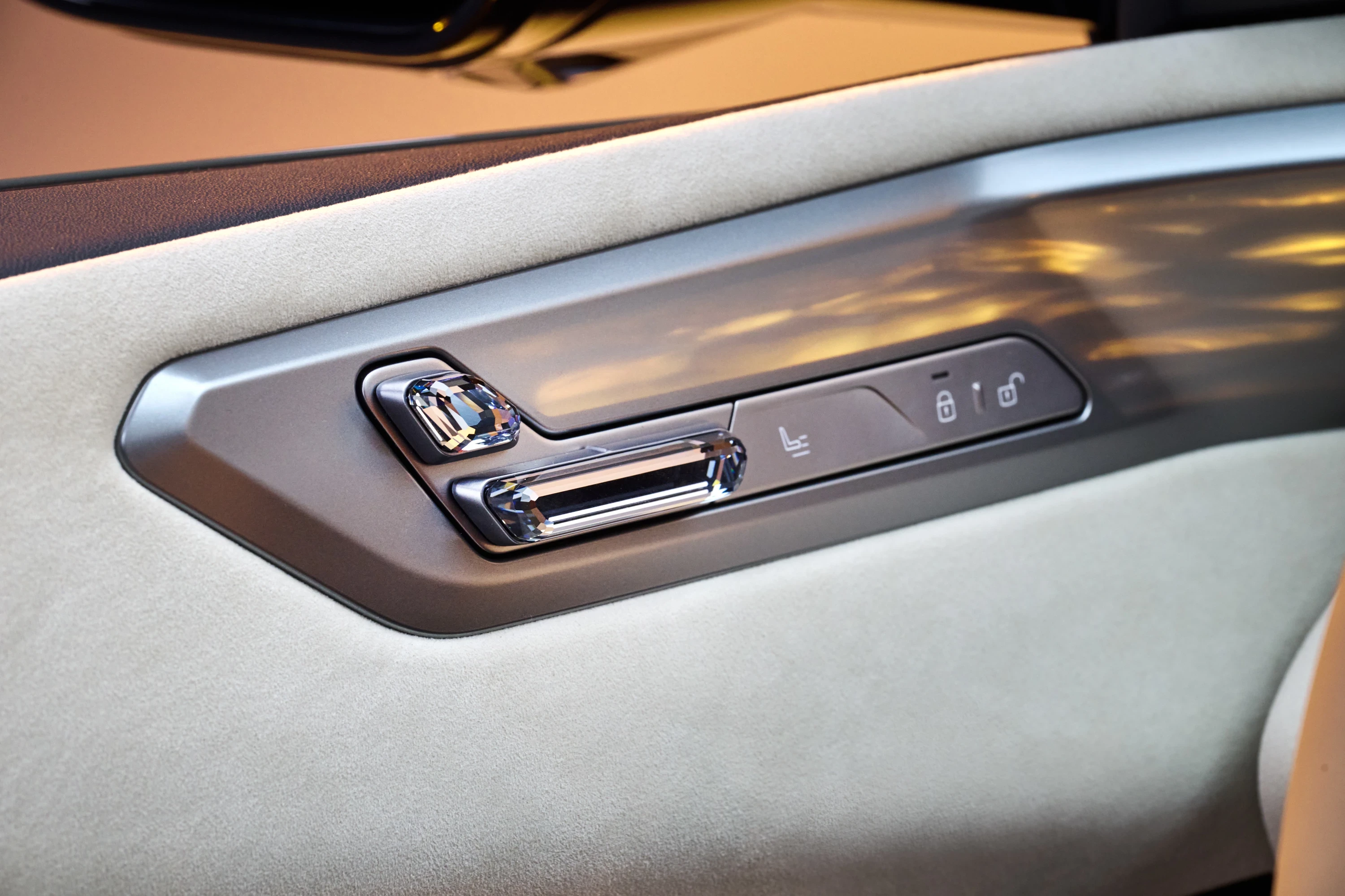 BMW iX5 60 xDrive details view