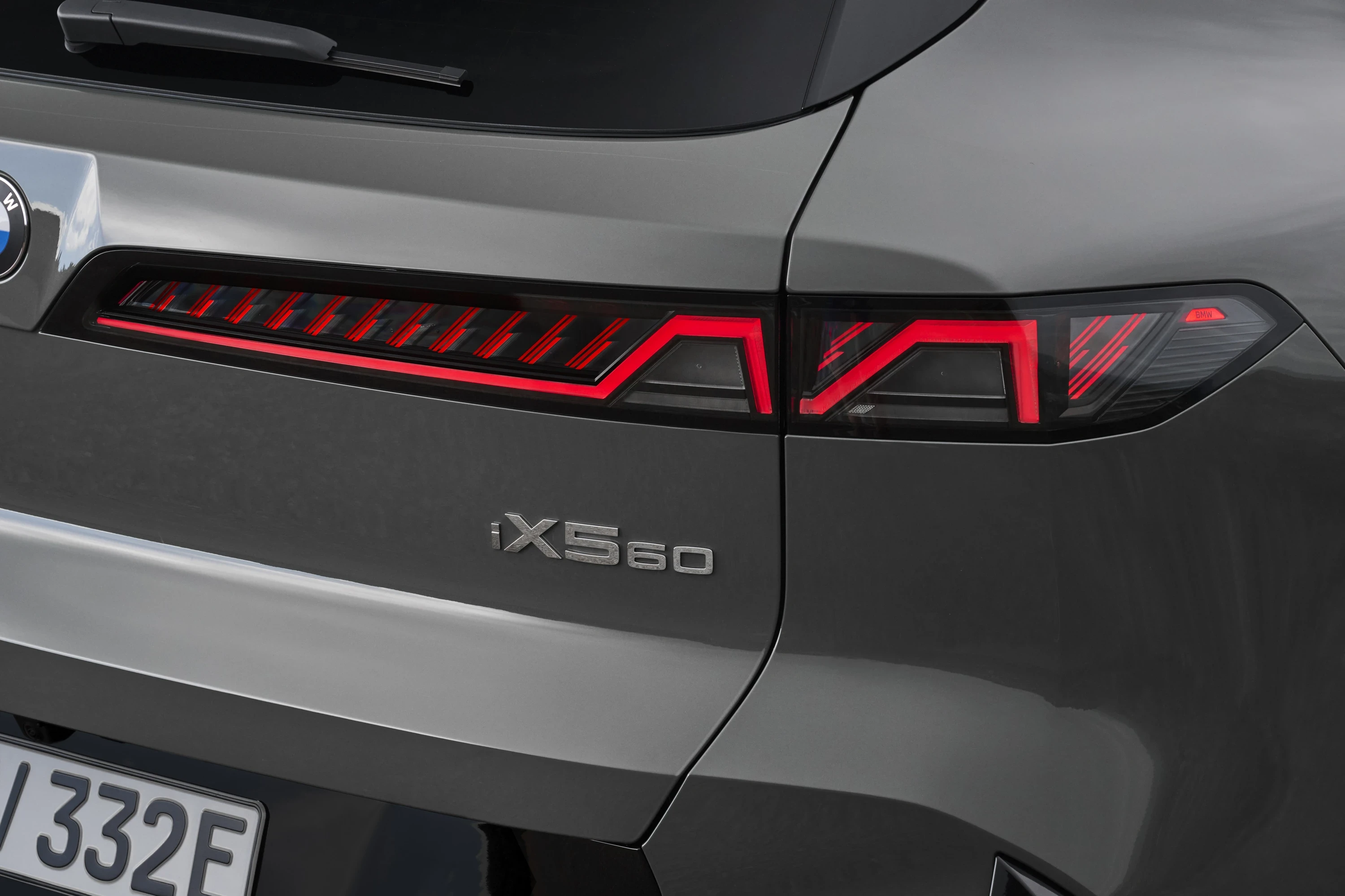 BMW iX5 60 xDrive taillights view