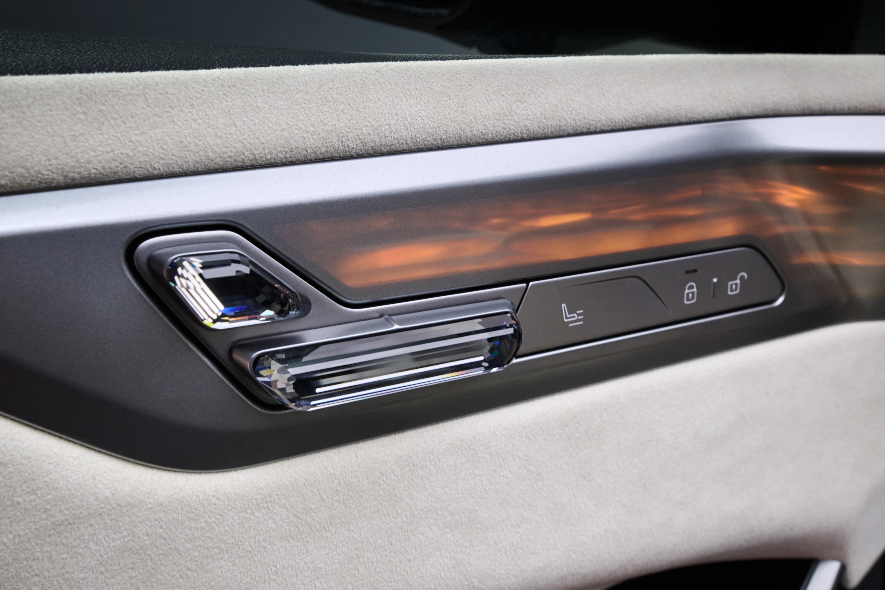 BMW iX5 60 xDrive details view