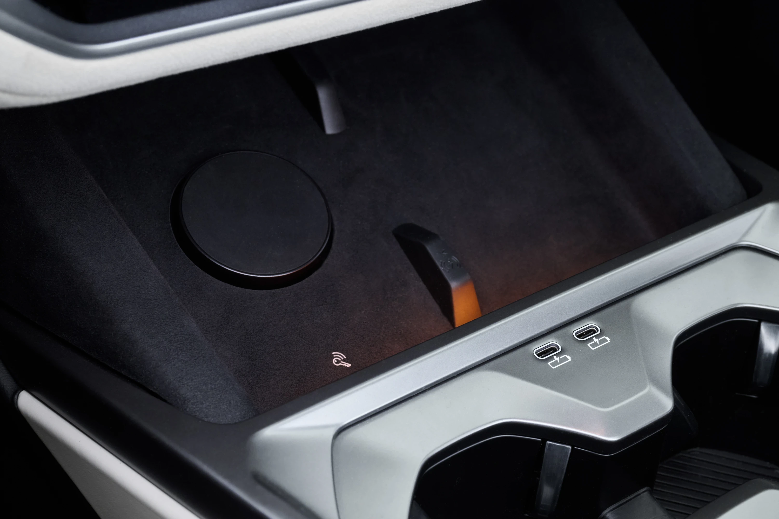BMW iX5 60 xDrive details view