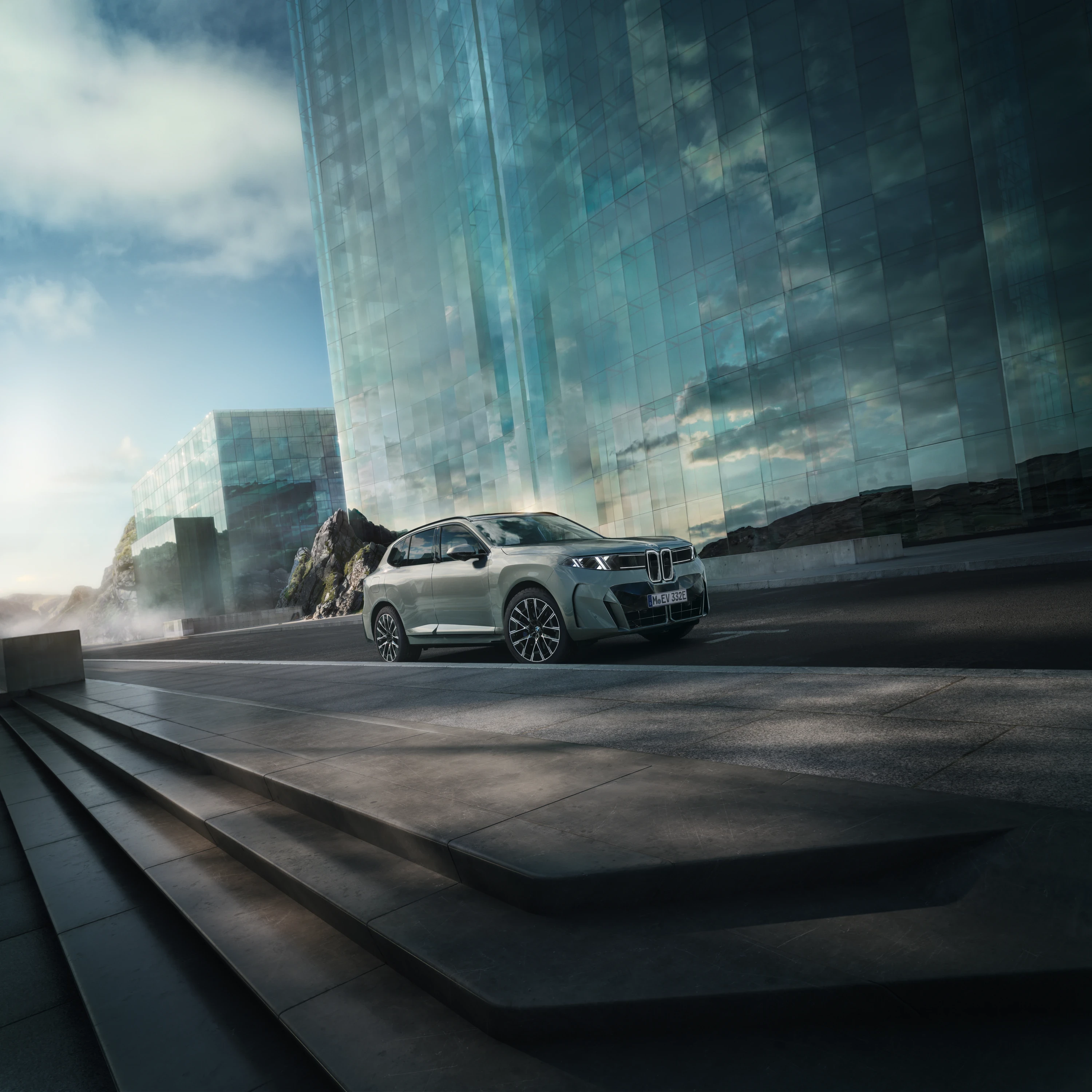 BMW iX5 60 xDrive exterior view