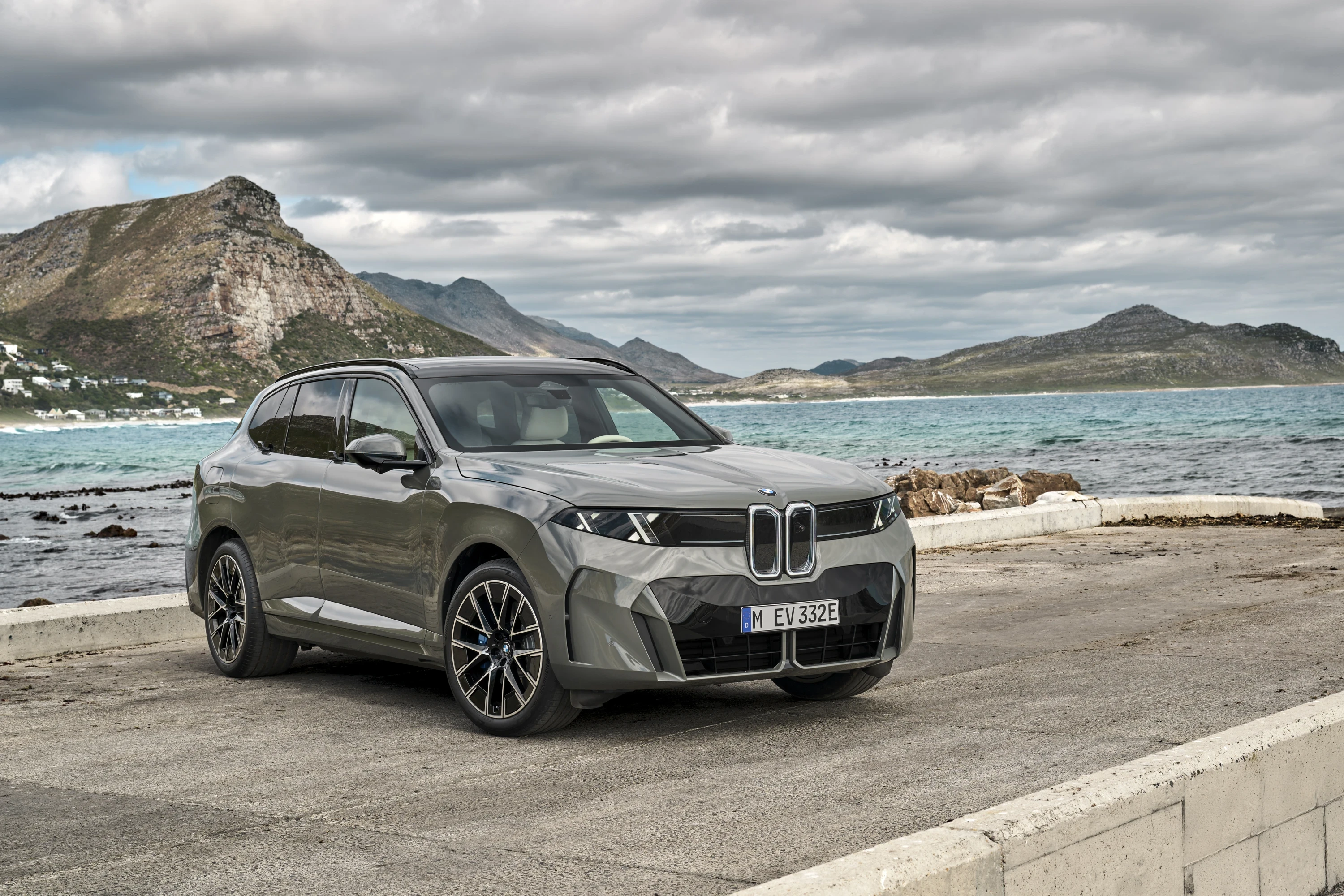 BMW iX5 60 xDrive electric vehicle