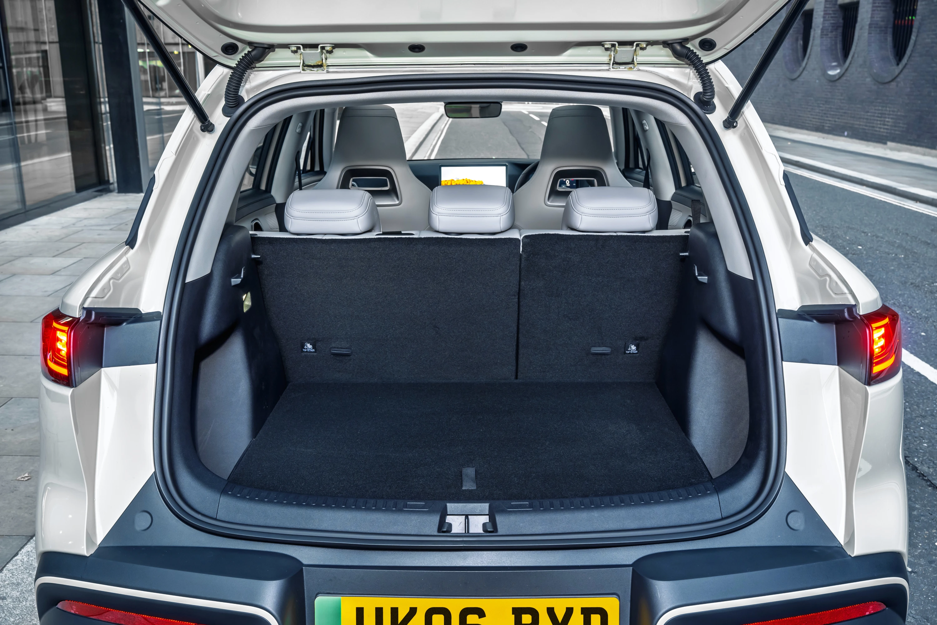 BYD ATTO 2 45.12 kWh trunk view
