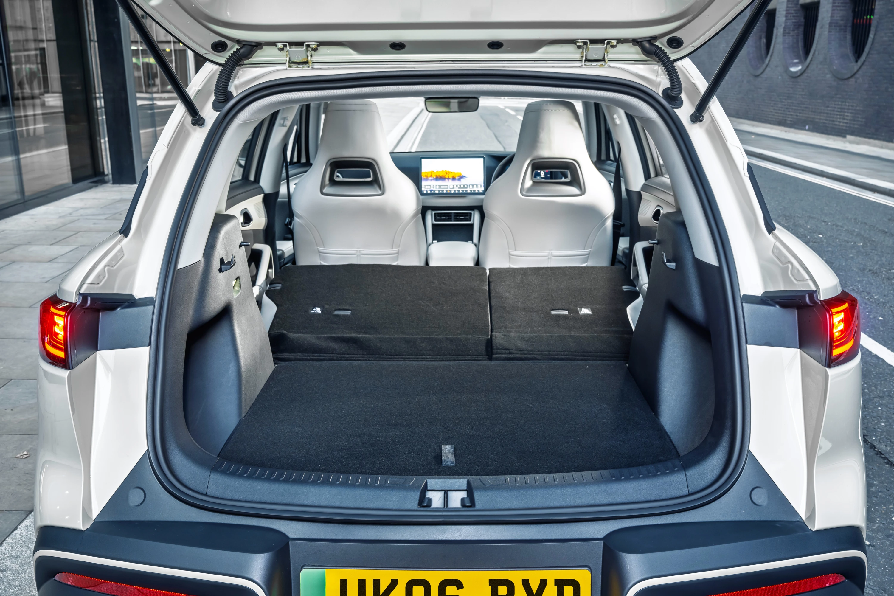 BYD ATTO 2 45.12 kWh trunk view