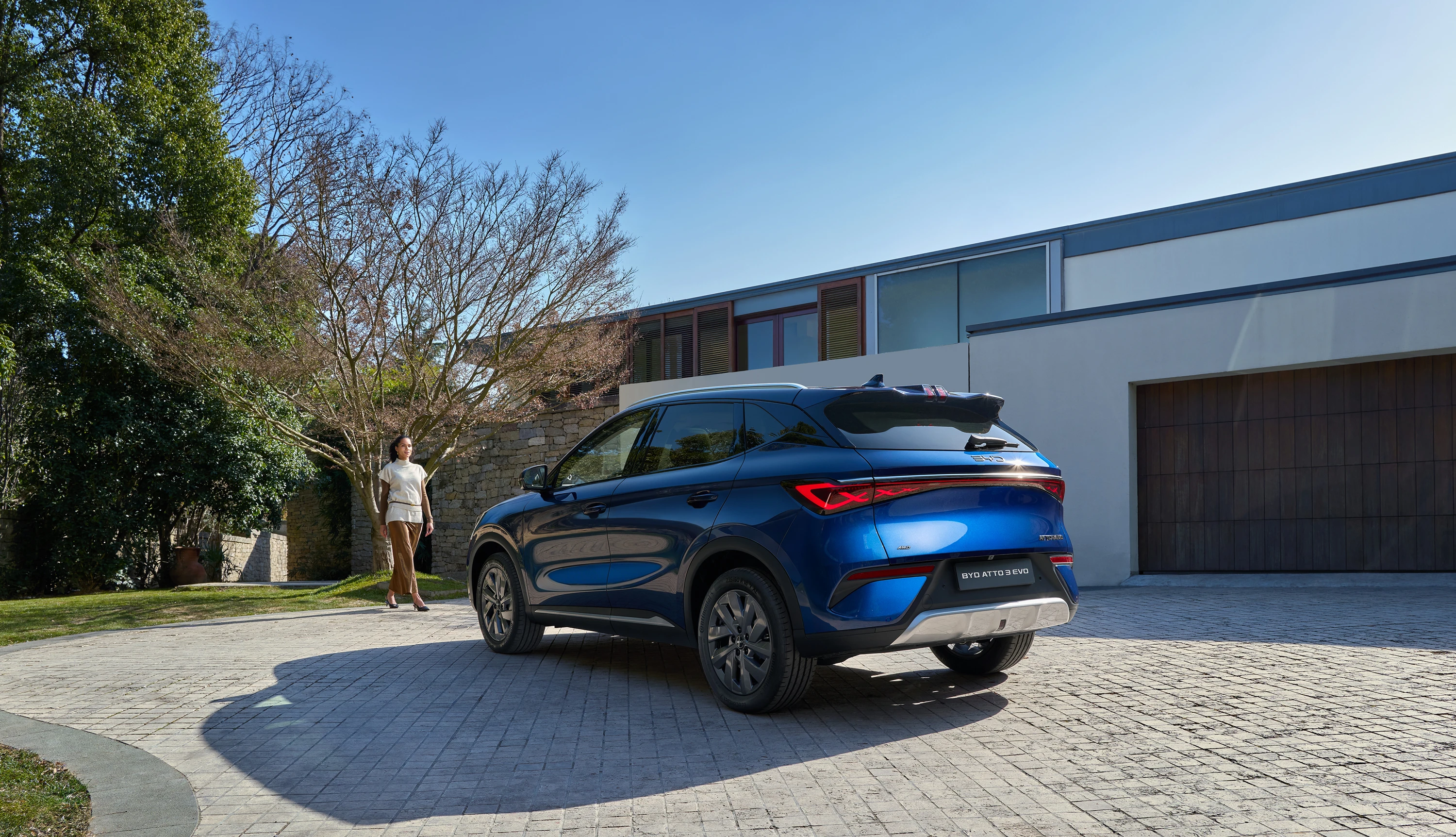 BYD ATTO 3 EVO AWD exterior view