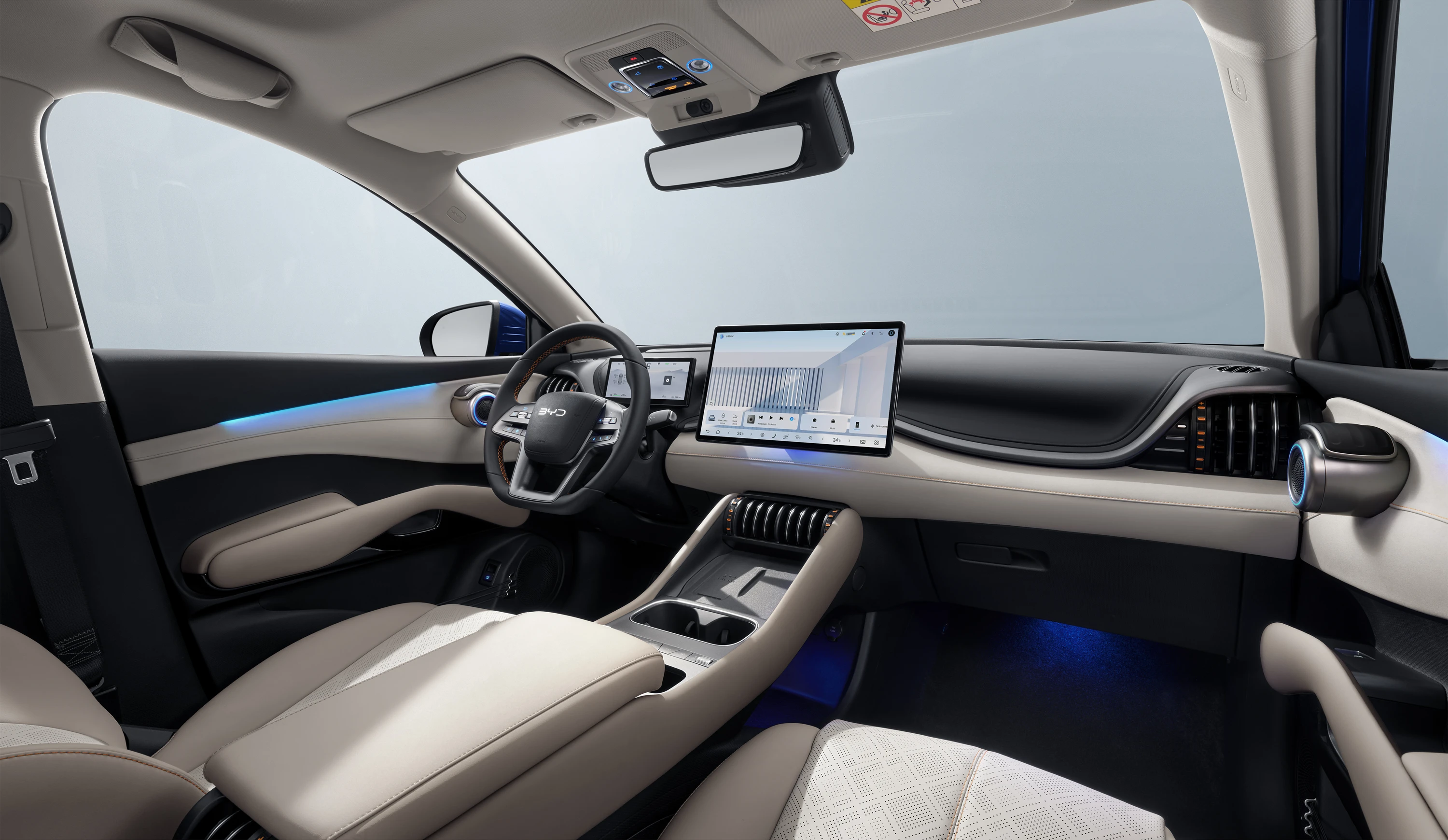 BYD ATTO 3 EVO RWD interior view