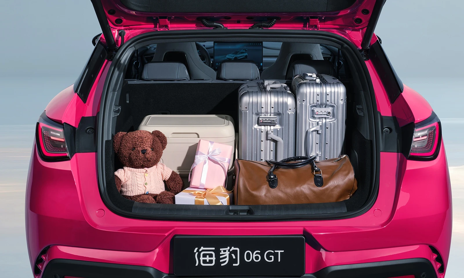 BYD Seal 06 GT 620 trunk view