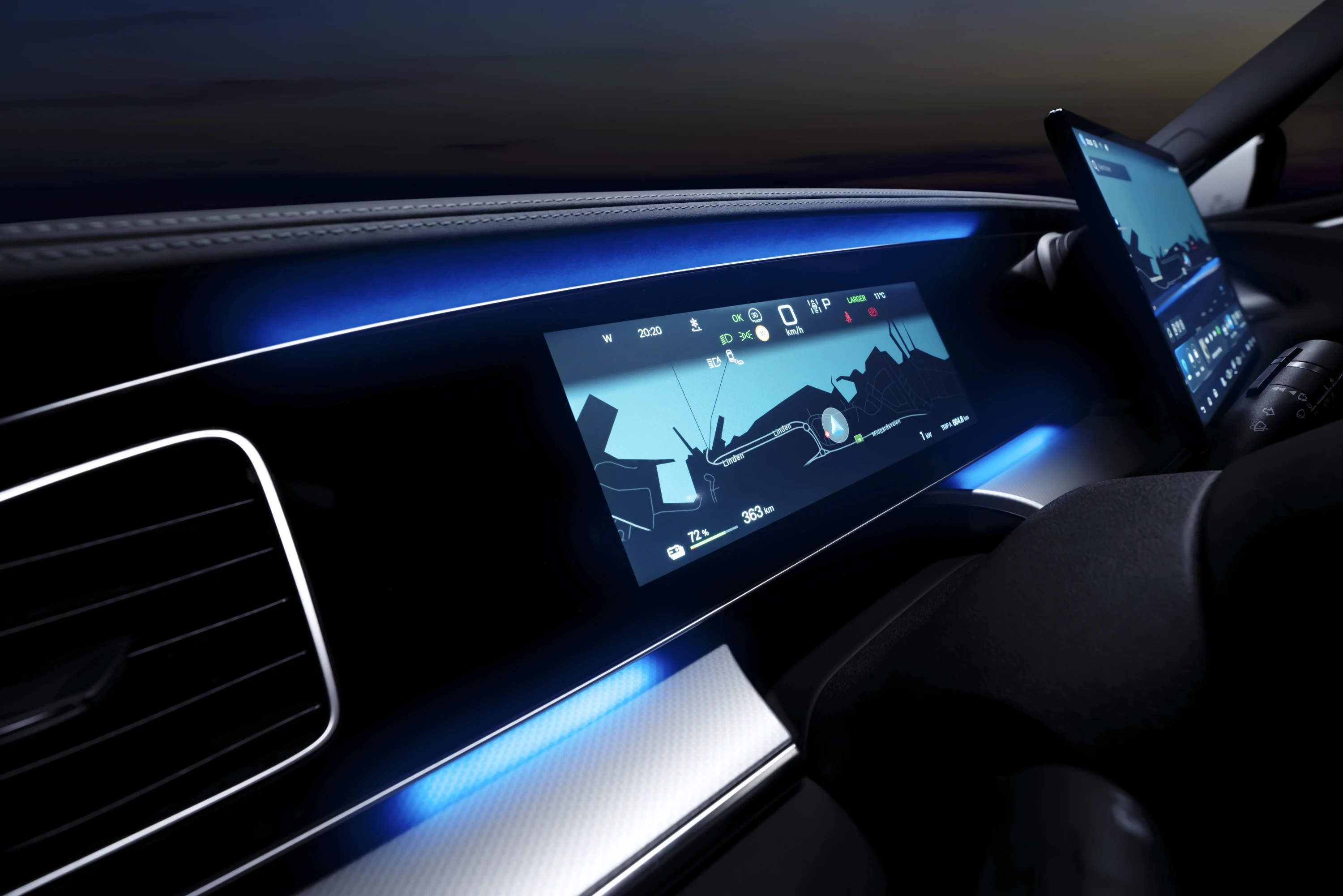 BYD Sealion 7 Excellence screens view