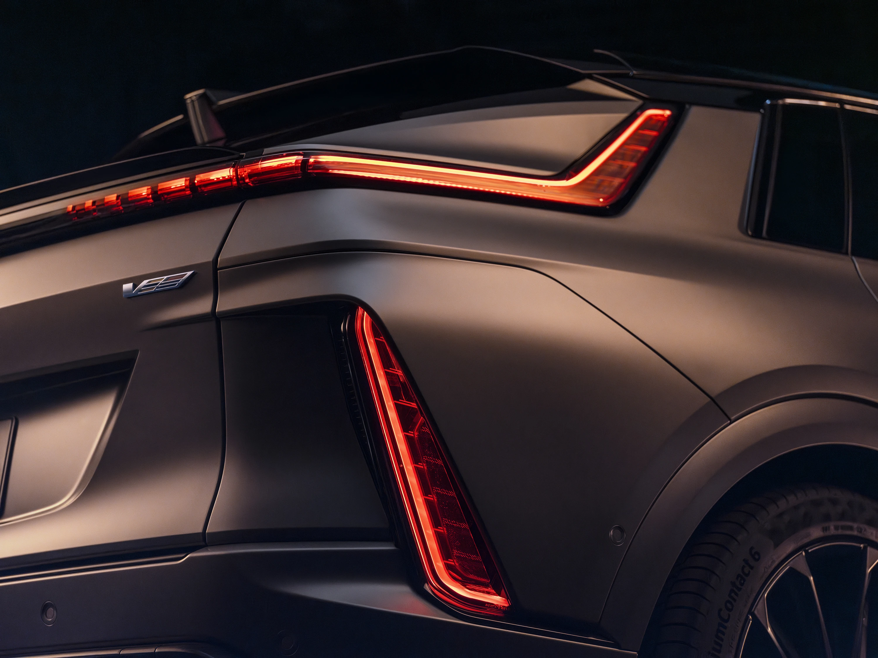 Cadillac LYRIQ-V taillights view