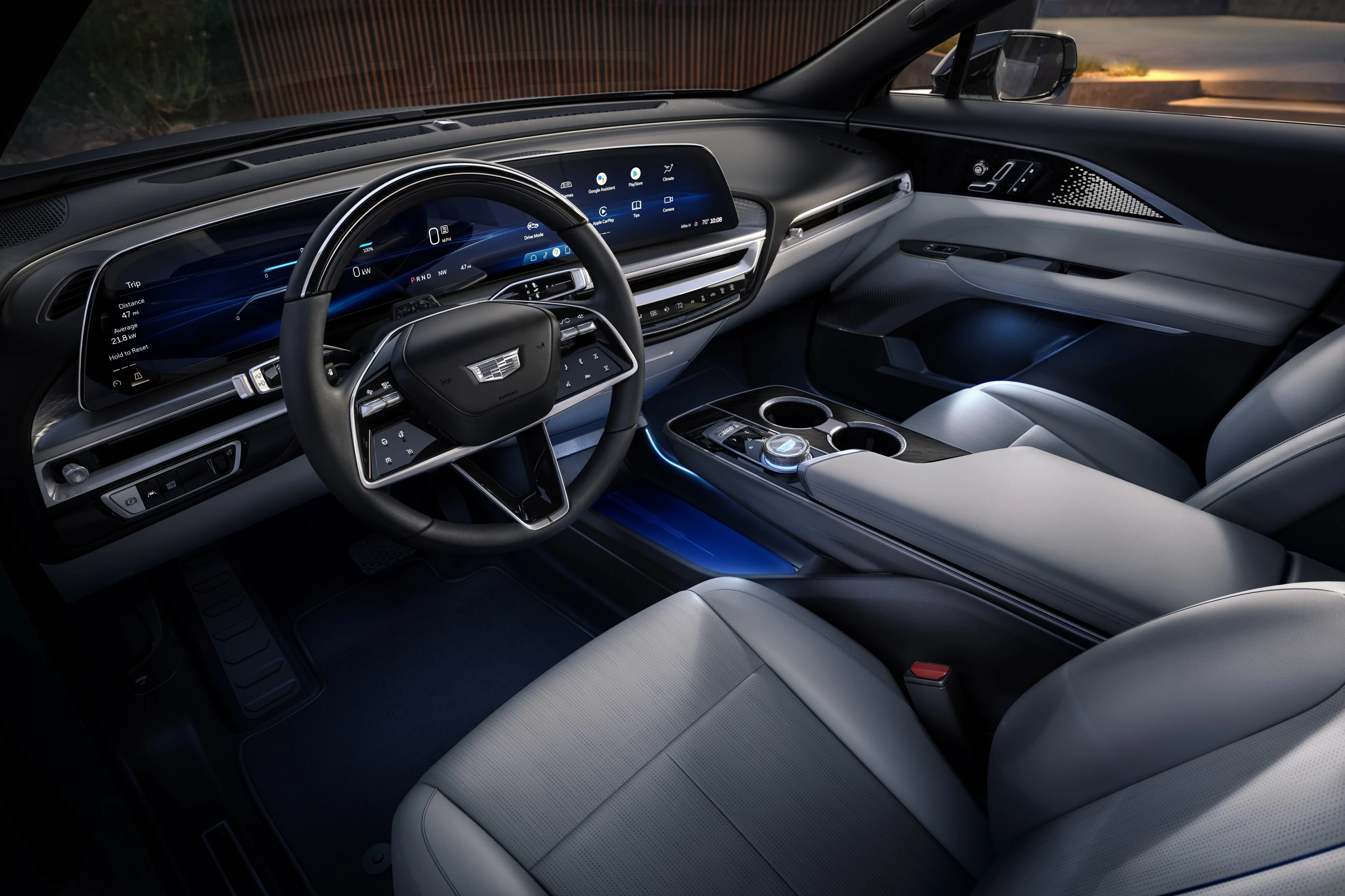 Cadillac LYRIQ RWD interior view