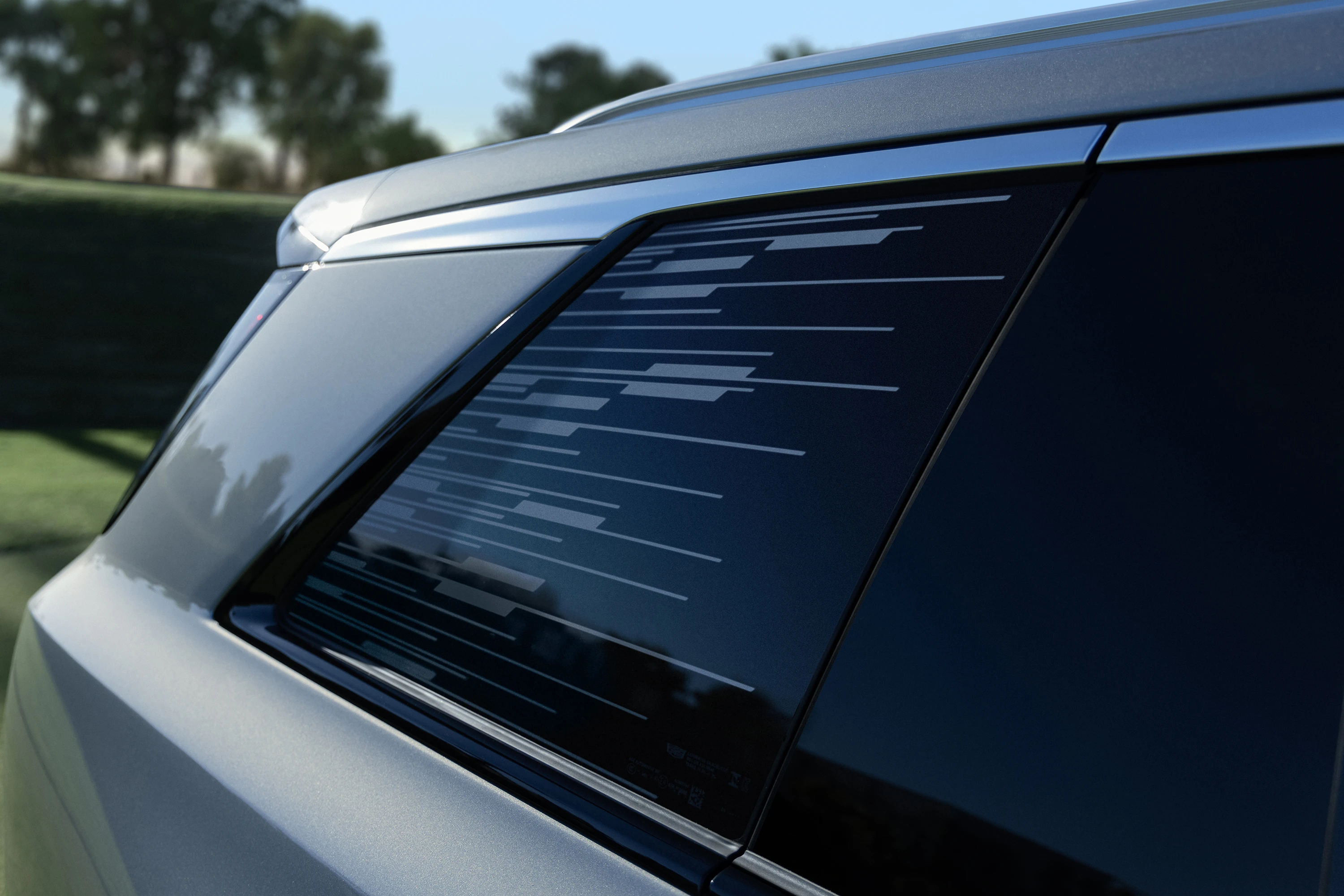 Cadillac VISTIQ AWD details view
