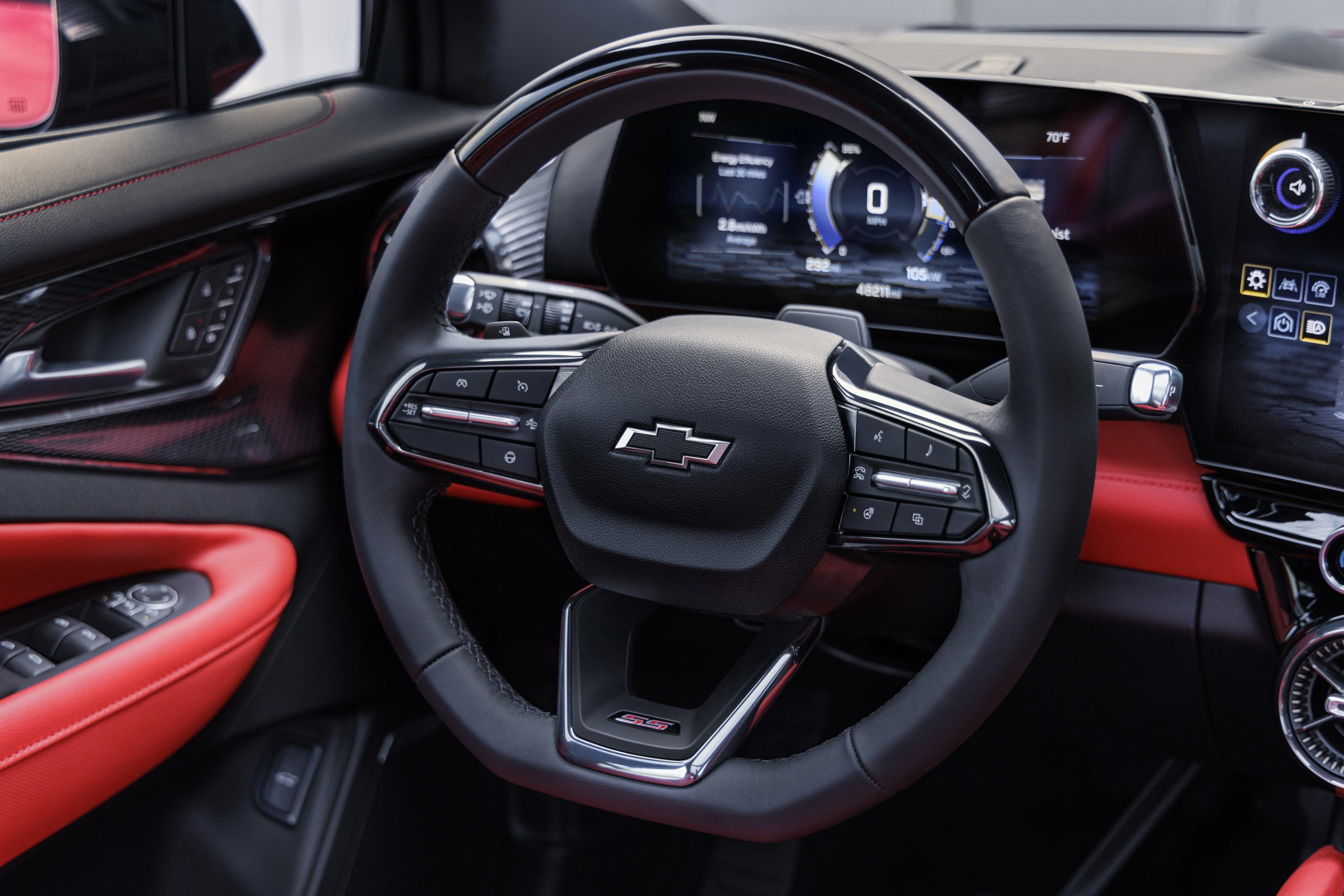 Chevrolet Blazer EV SS screens view