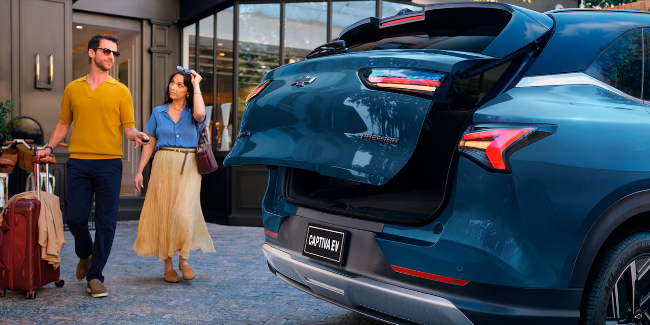 Chevrolet Captiva EV 60 kWh trunk view