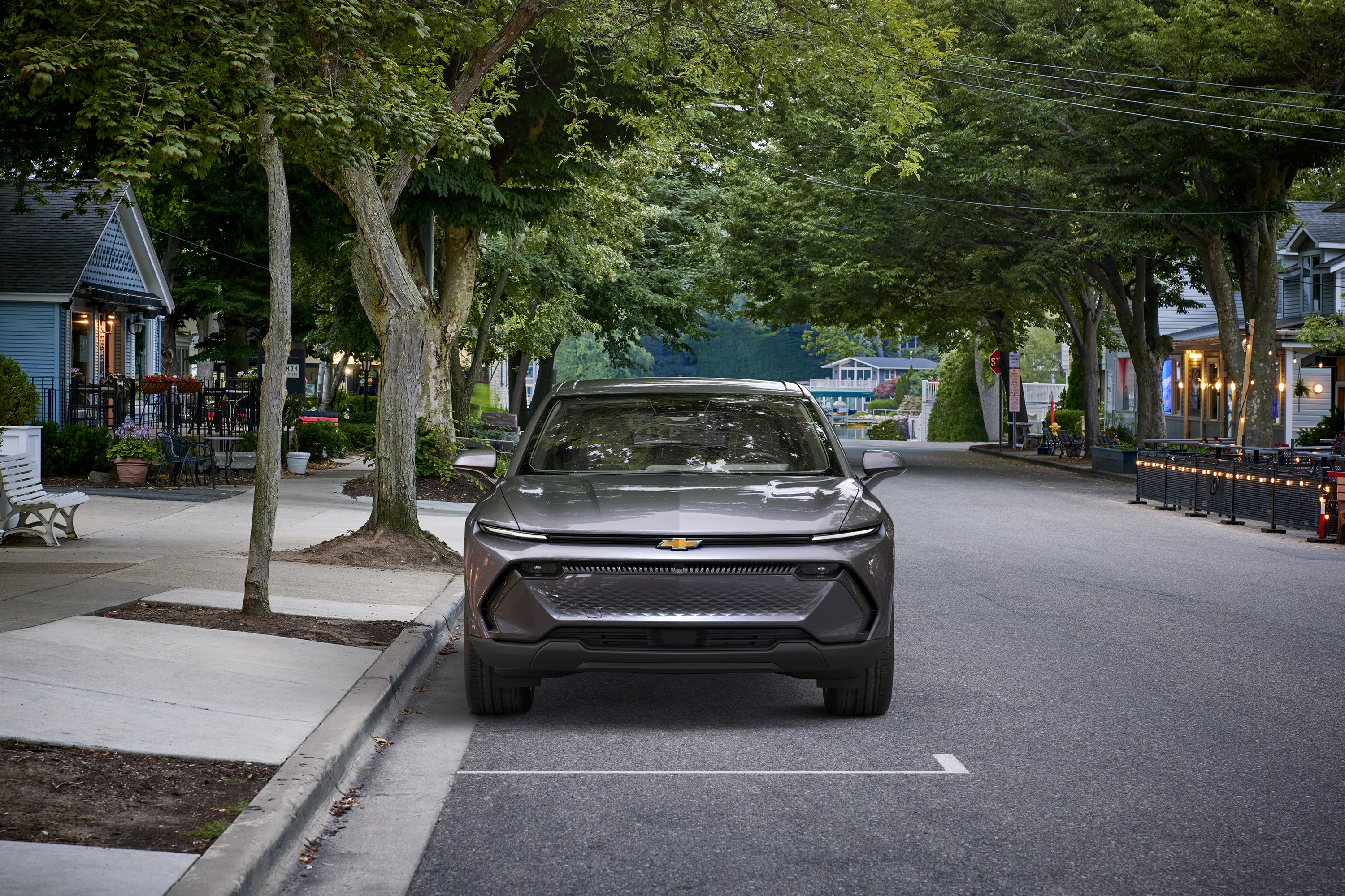 Chevrolet Equinox EV AWD exterior view