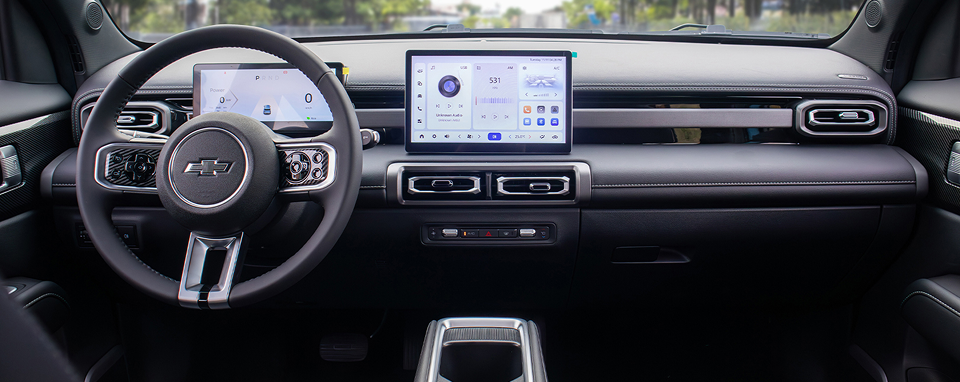 Chevrolet Spark EUV 42 kWh interior view