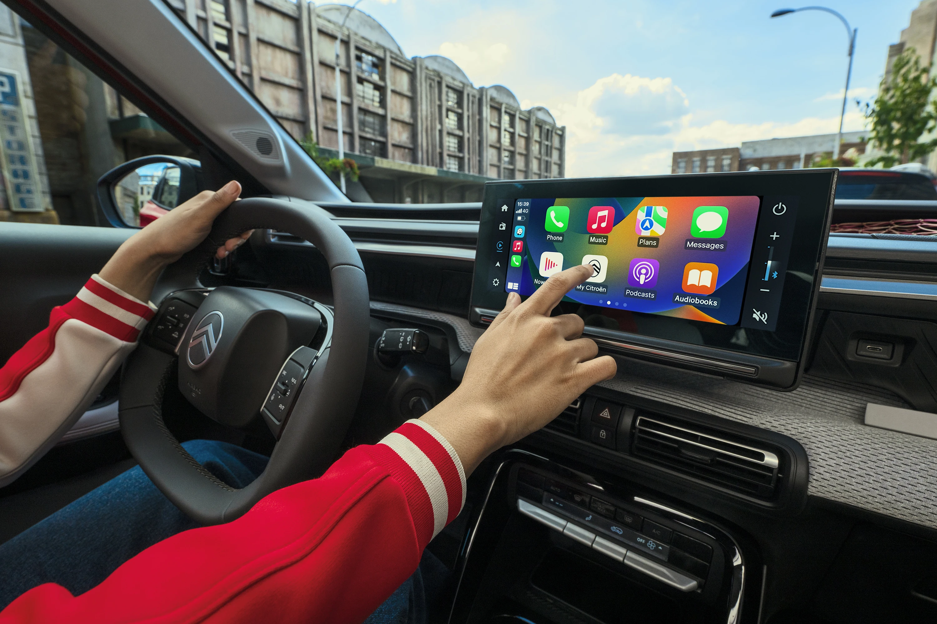 Citroën ë-C3 Urban Range screens view