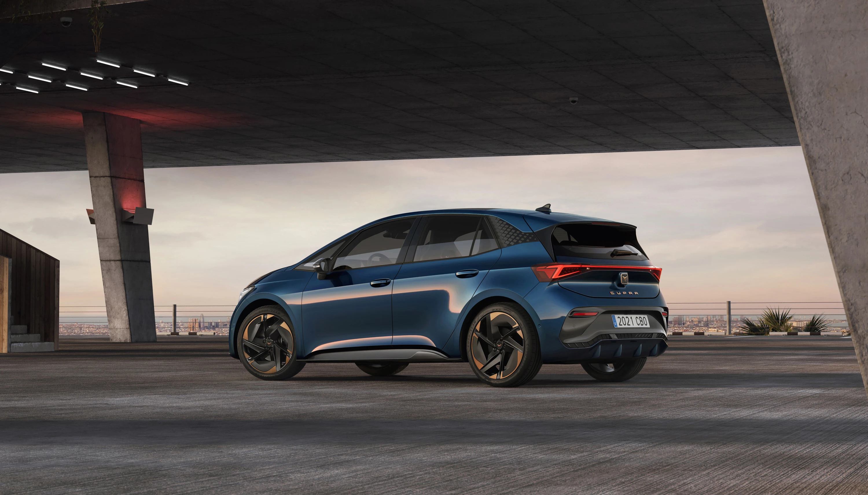 CUPRA BORN 58 exterior view