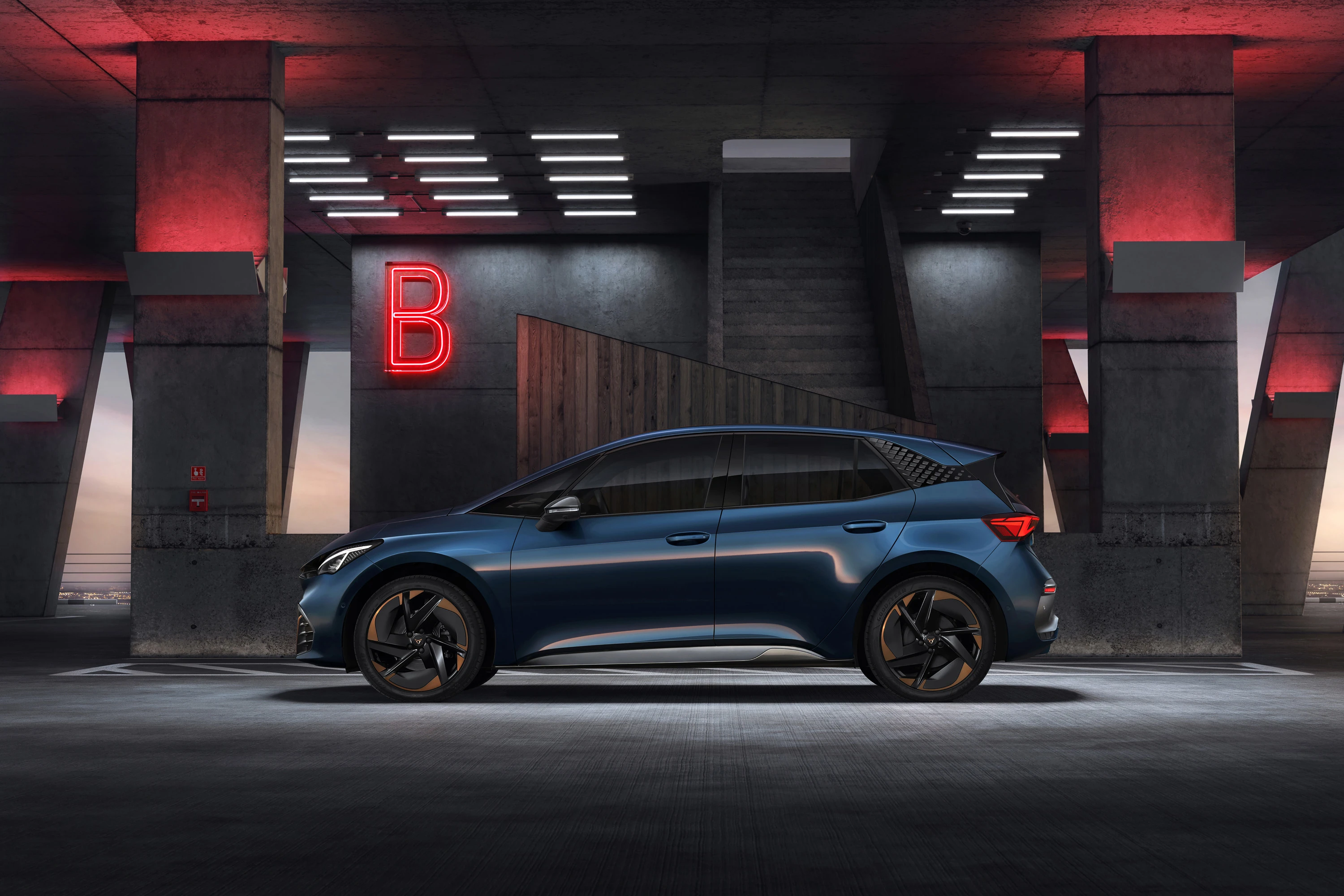 CUPRA BORN 58 exterior view