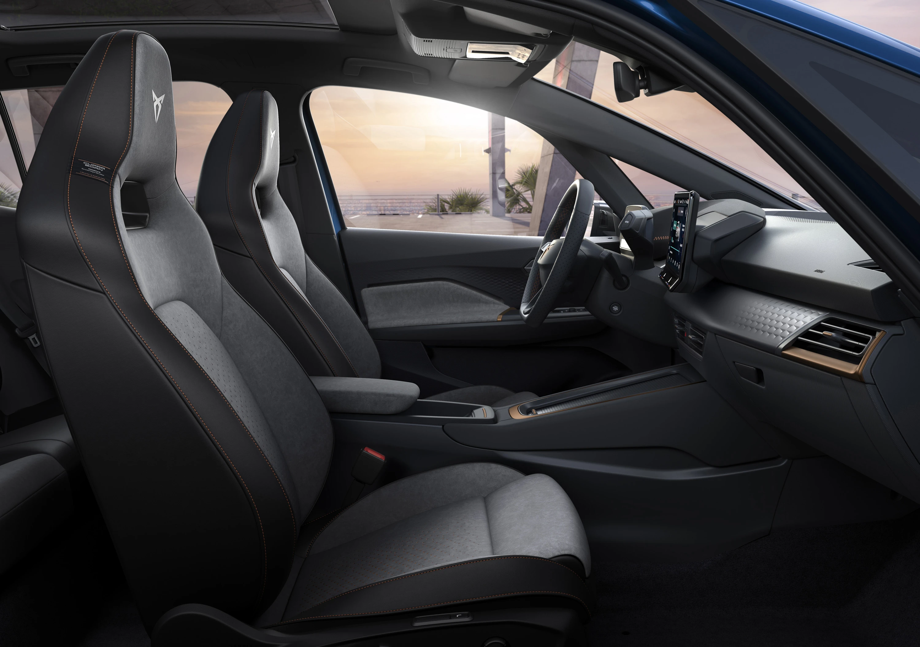 CUPRA BORN 58 frontseats view