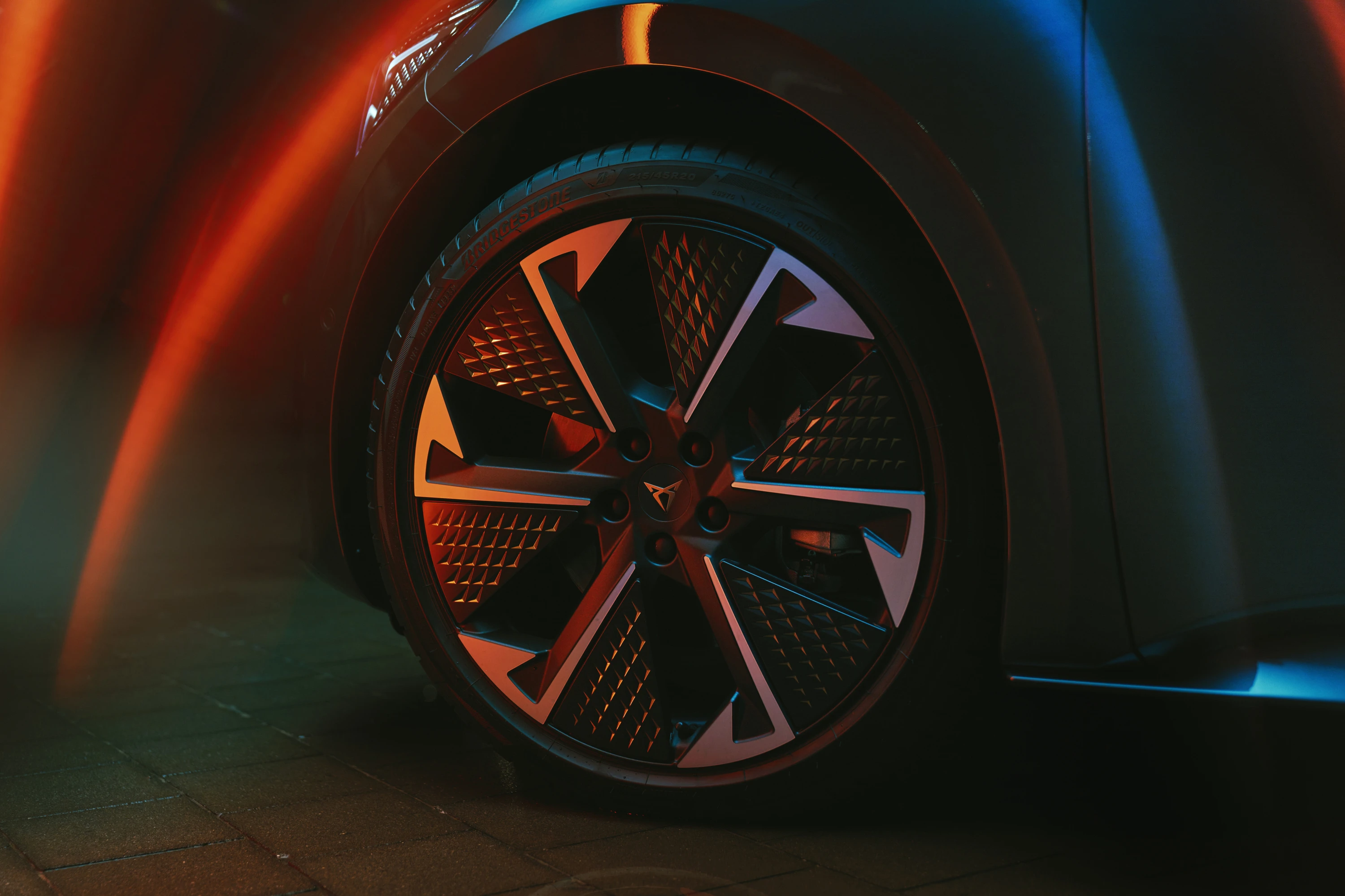 CUPRA BORN VZ wheels view