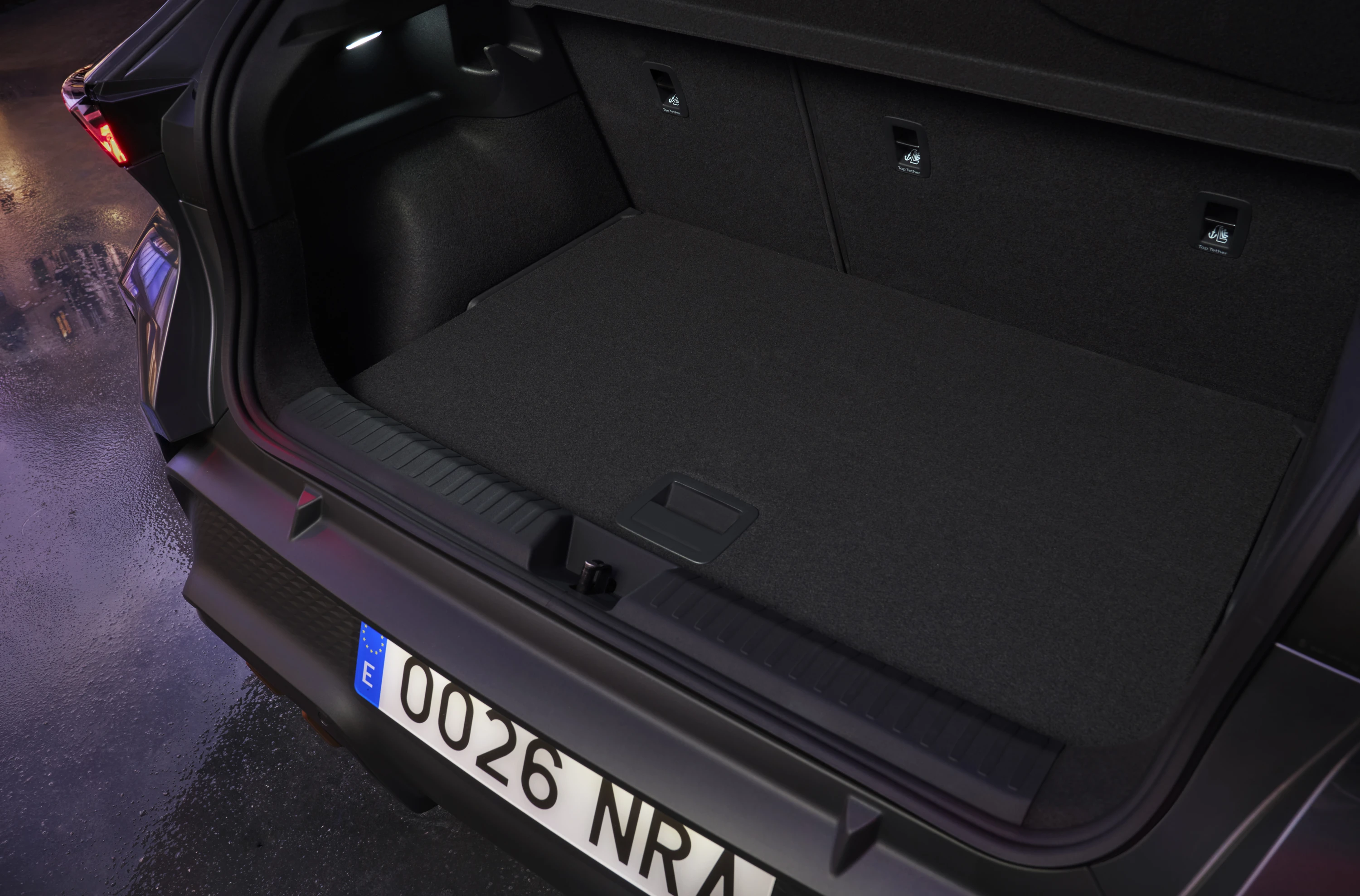 CUPRA Raval Plus trunk view