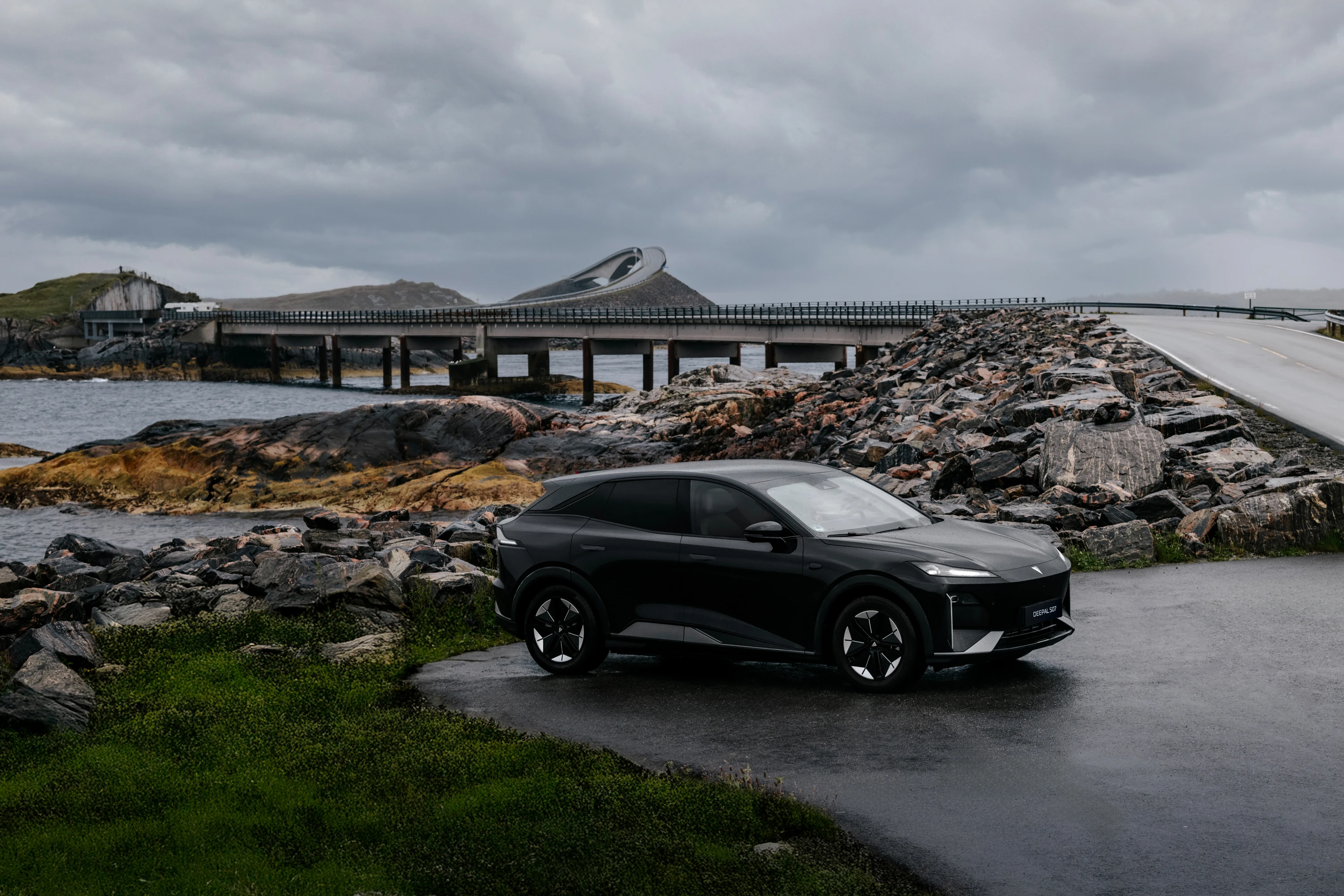 Deepal S07 Long Range exterior view